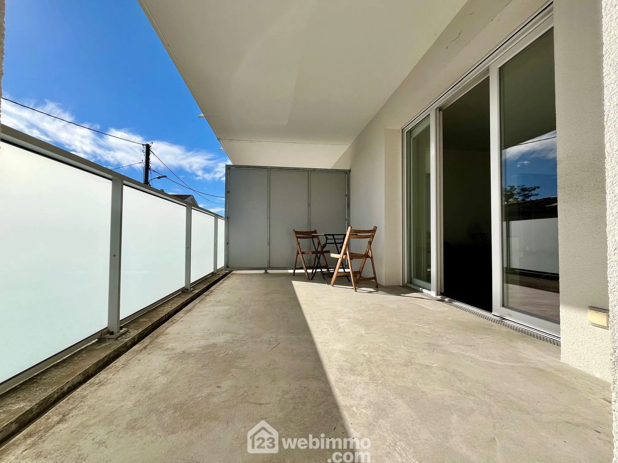 Appartement de 45 m² avec terrasse à Villenave-d'Ornon, proche Bordeaux 