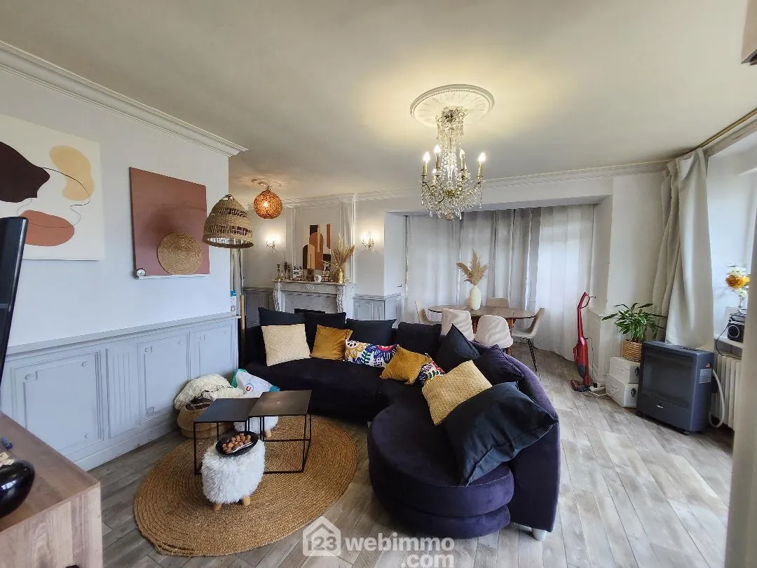 Maison à vendre de 108m² à Plouaret, proche gare et commerces 