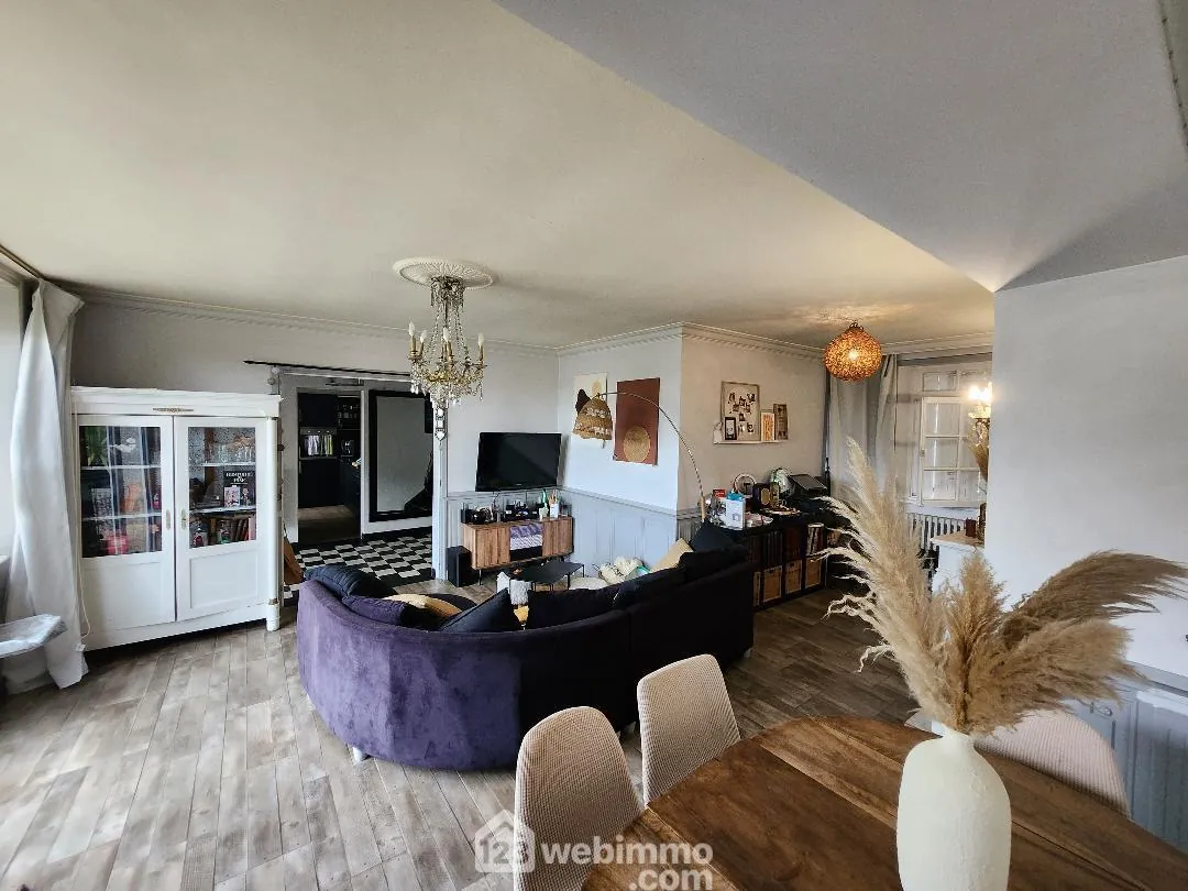 Maison à vendre de 108m² à Plouaret, proche gare et commerces 