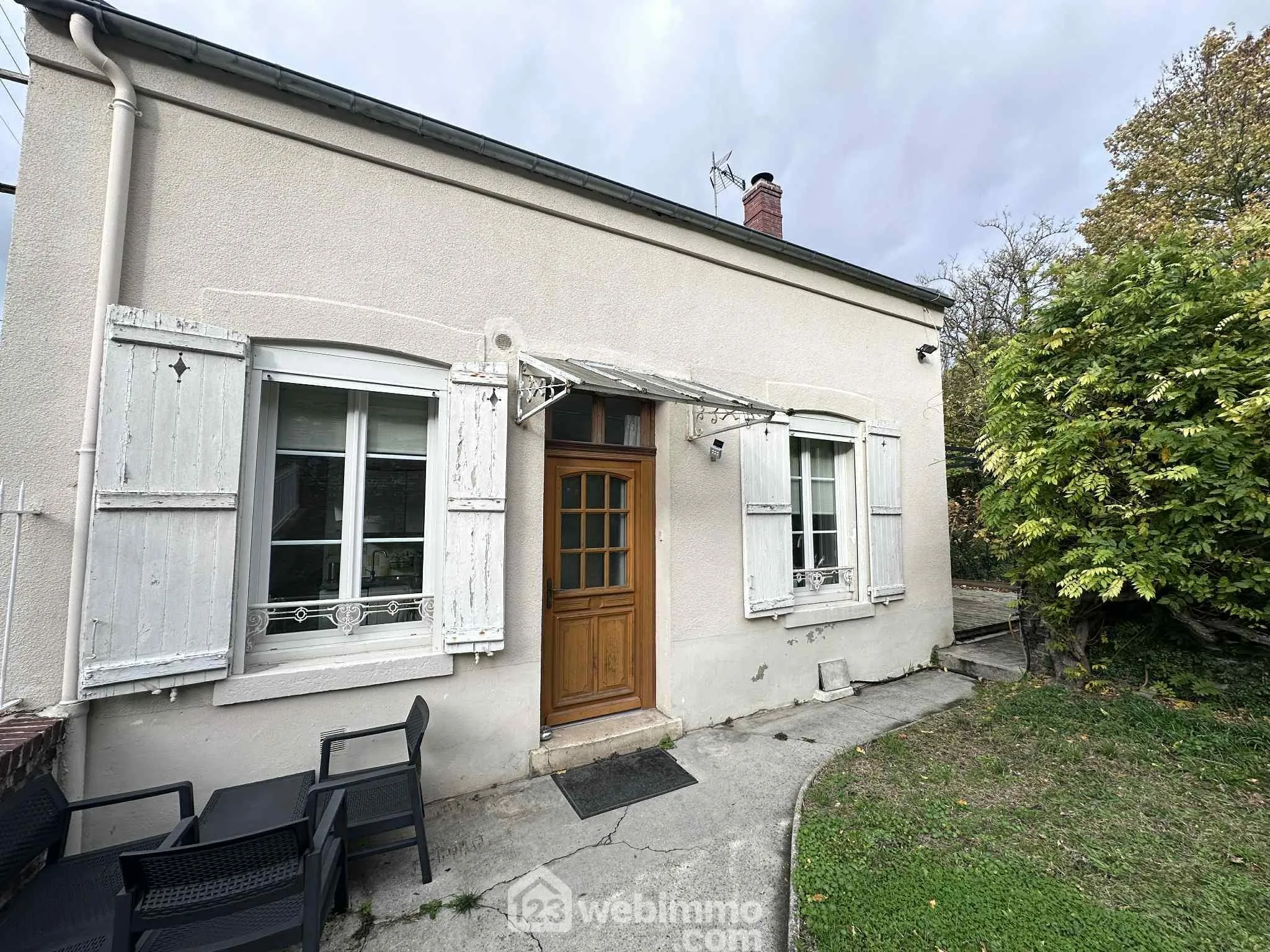 Maison de 100 m² avec terrain et parking à Laon – Opportunité rare