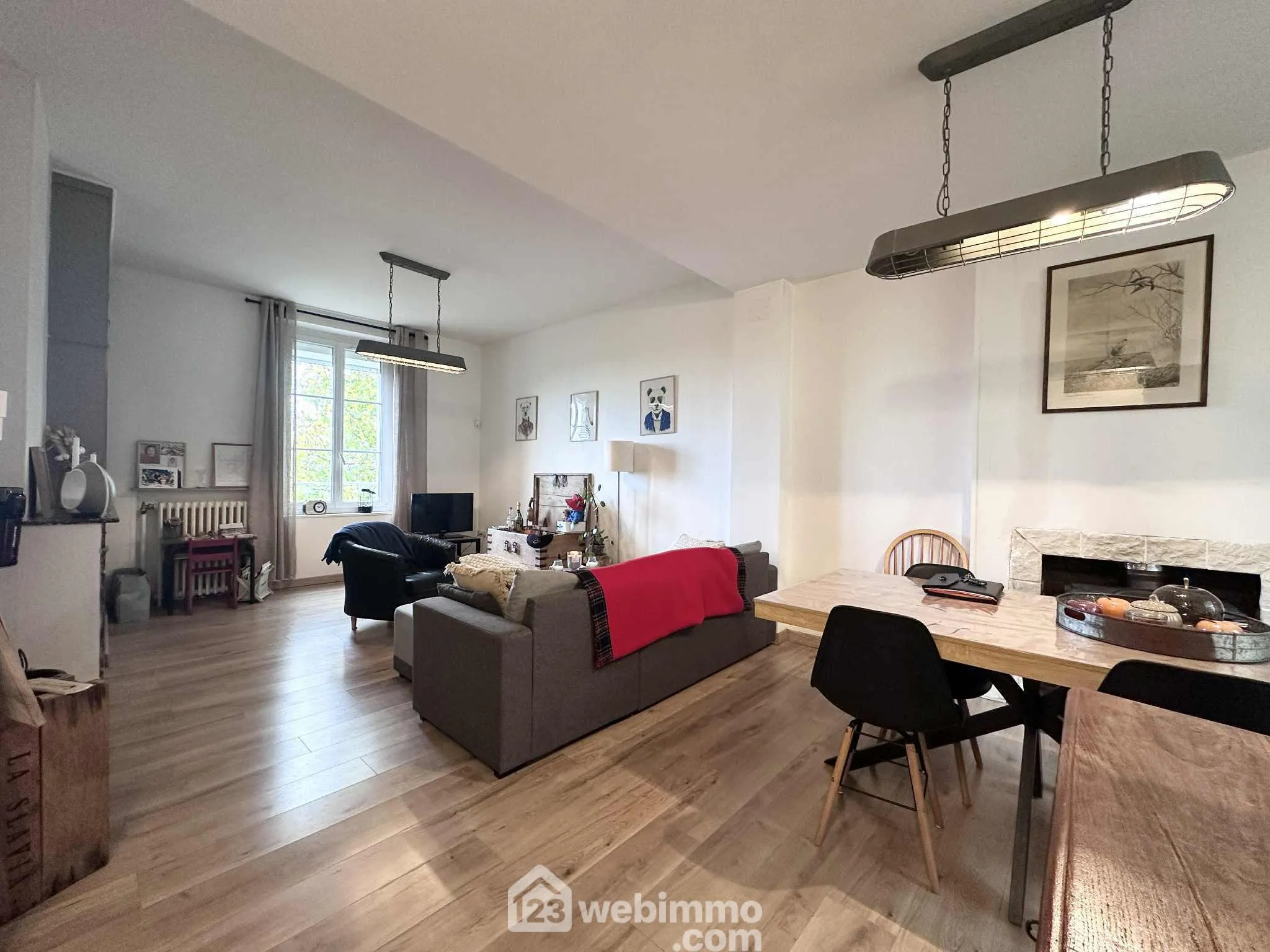 Maison de 100 m² avec terrain et parking à Laon – Opportunité rare 