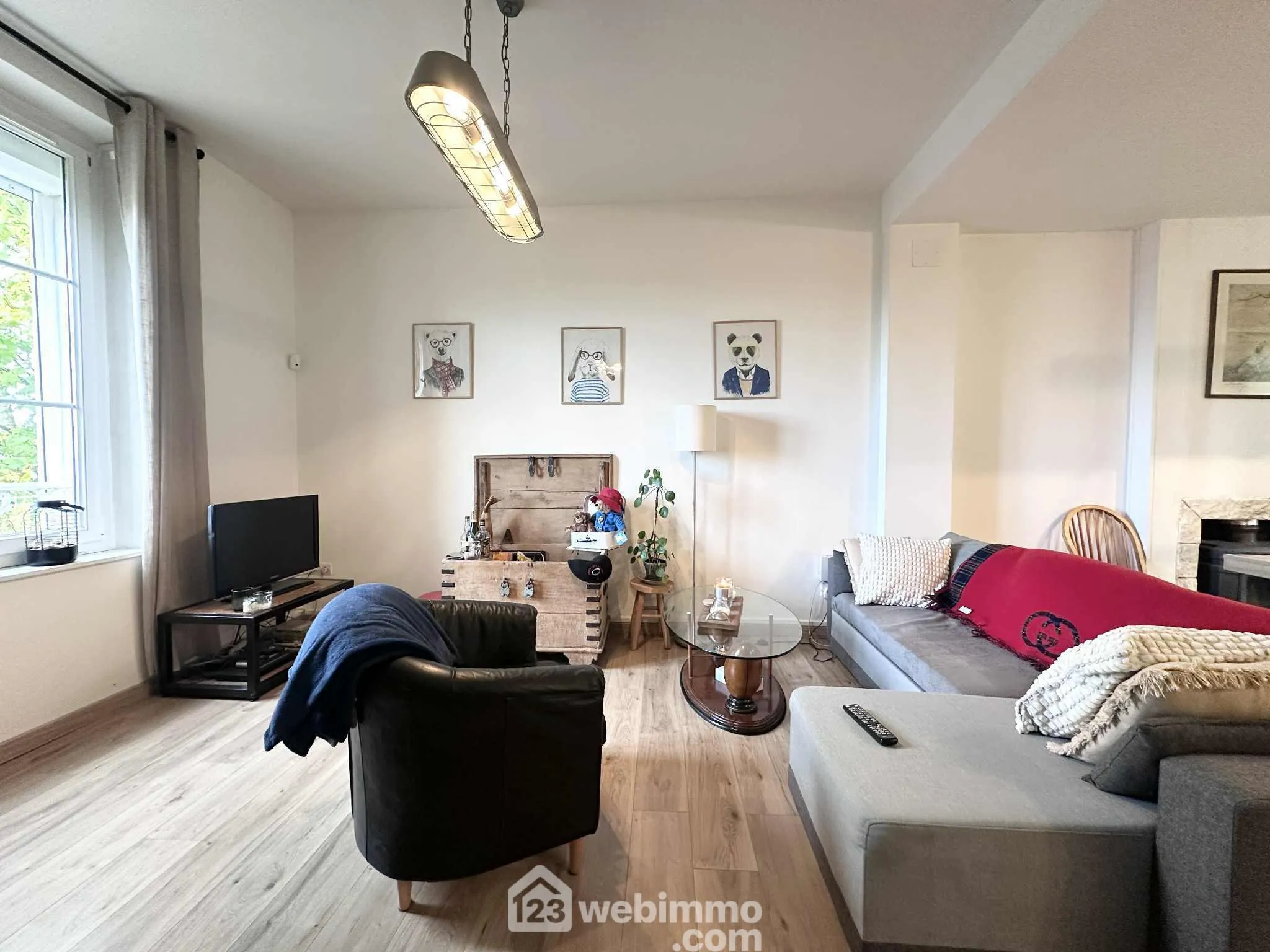 Maison de 100 m² avec terrain et parking à Laon – Opportunité rare 