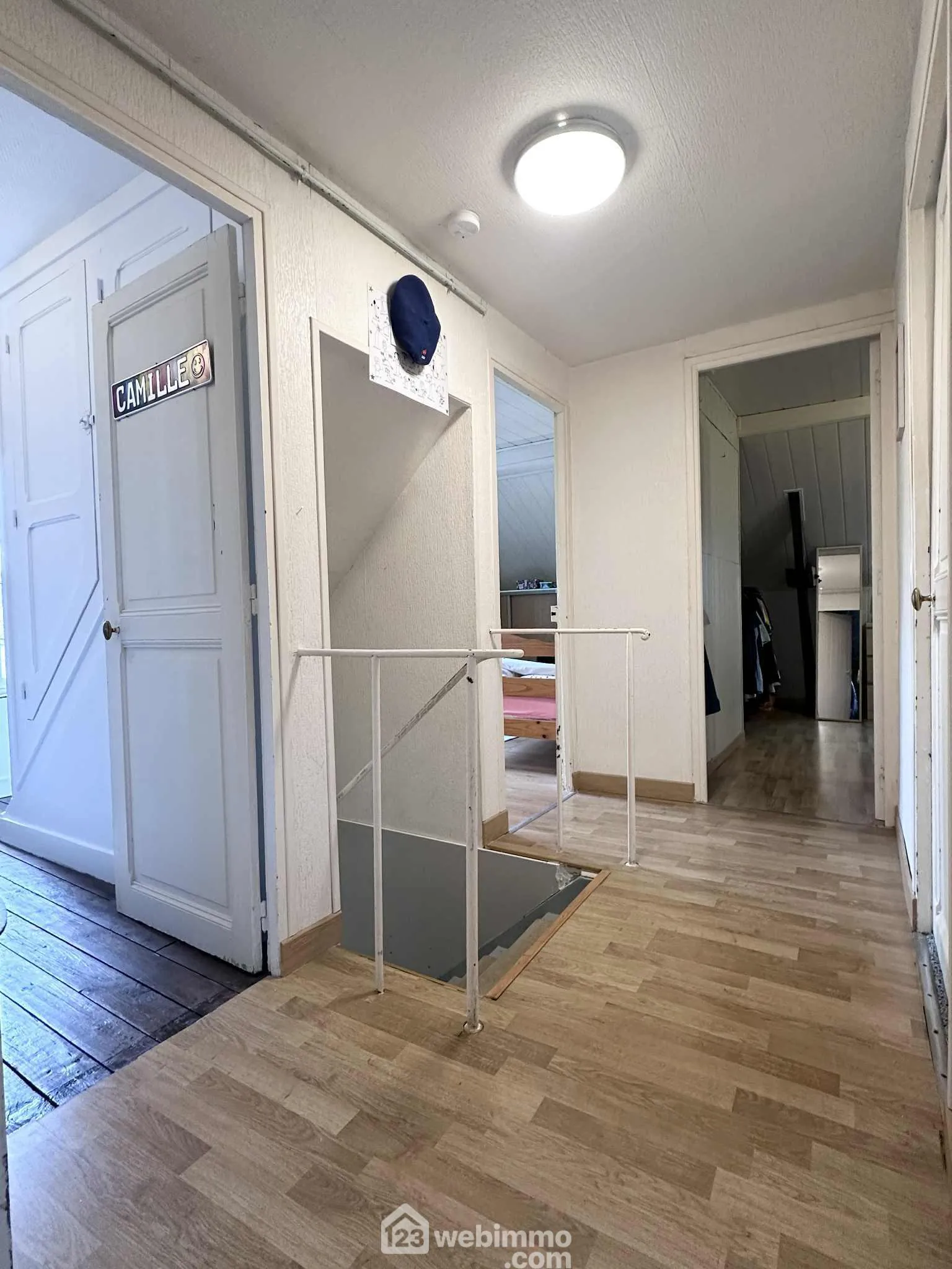 Maison de 100 m² avec terrain et parking à Laon – Opportunité rare 