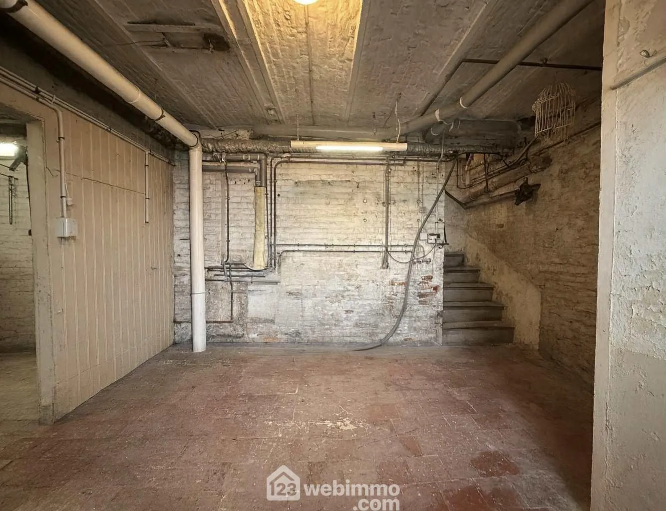 Maison de 100 m² avec terrain et parking à Laon – Opportunité rare 