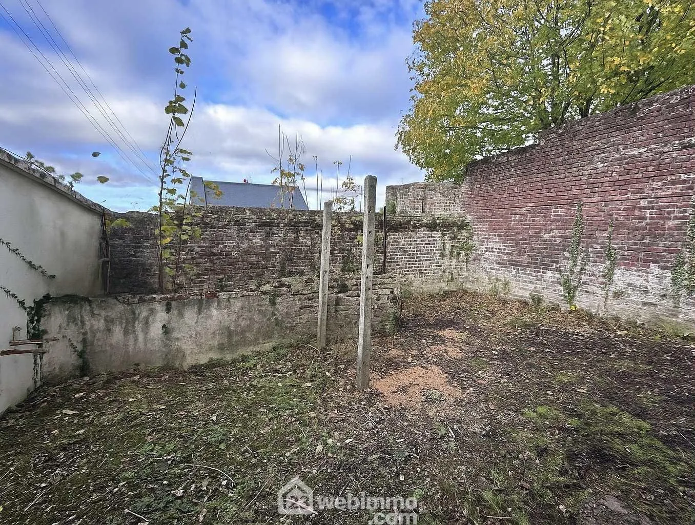 Maison de 100 m² avec terrain et parking à Laon – Opportunité rare 