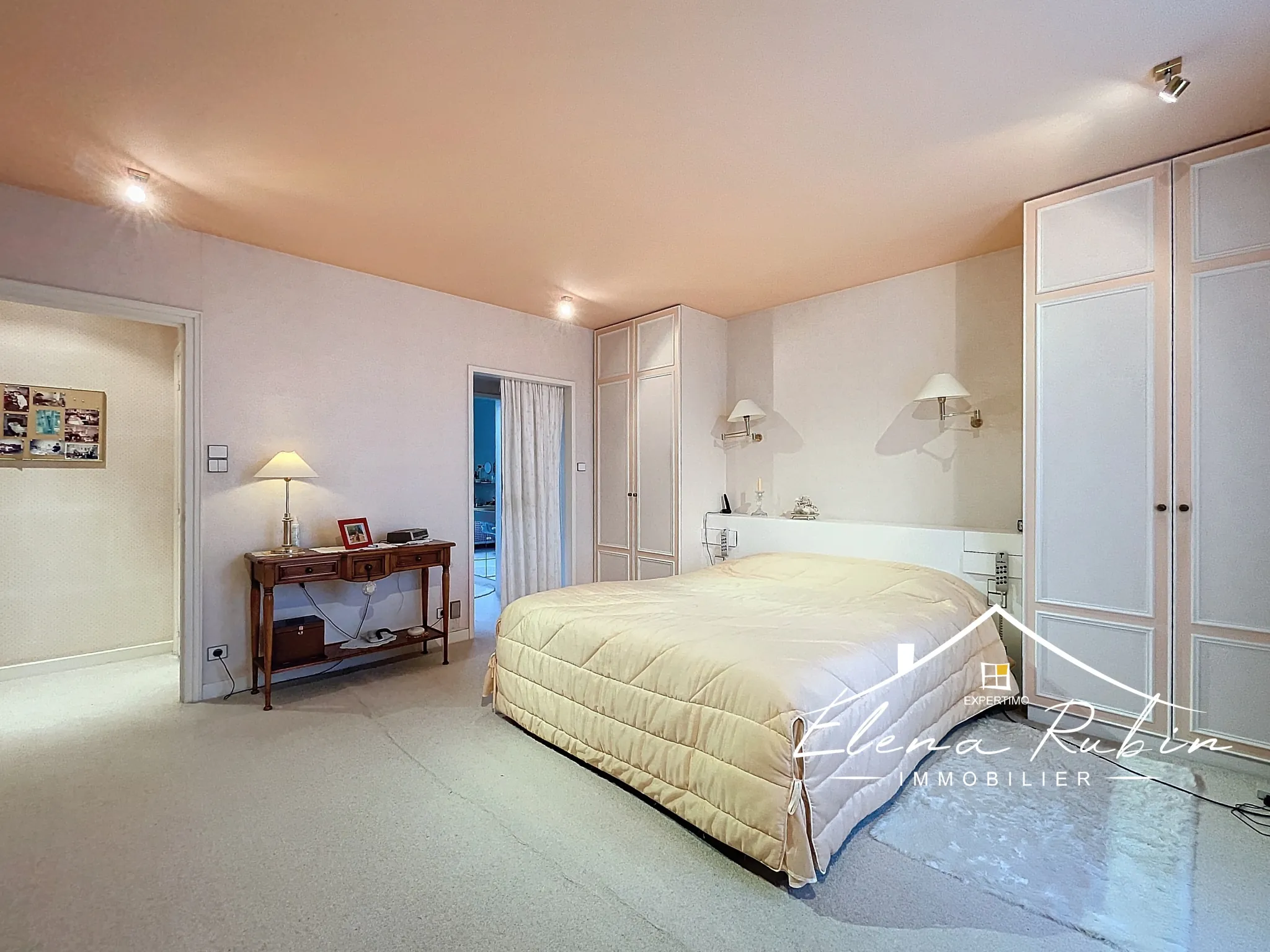 Maison de caractère à La Guerche-de-Bretagne - 6 chambres, terrain 1000 m², potentiel d’investissement 