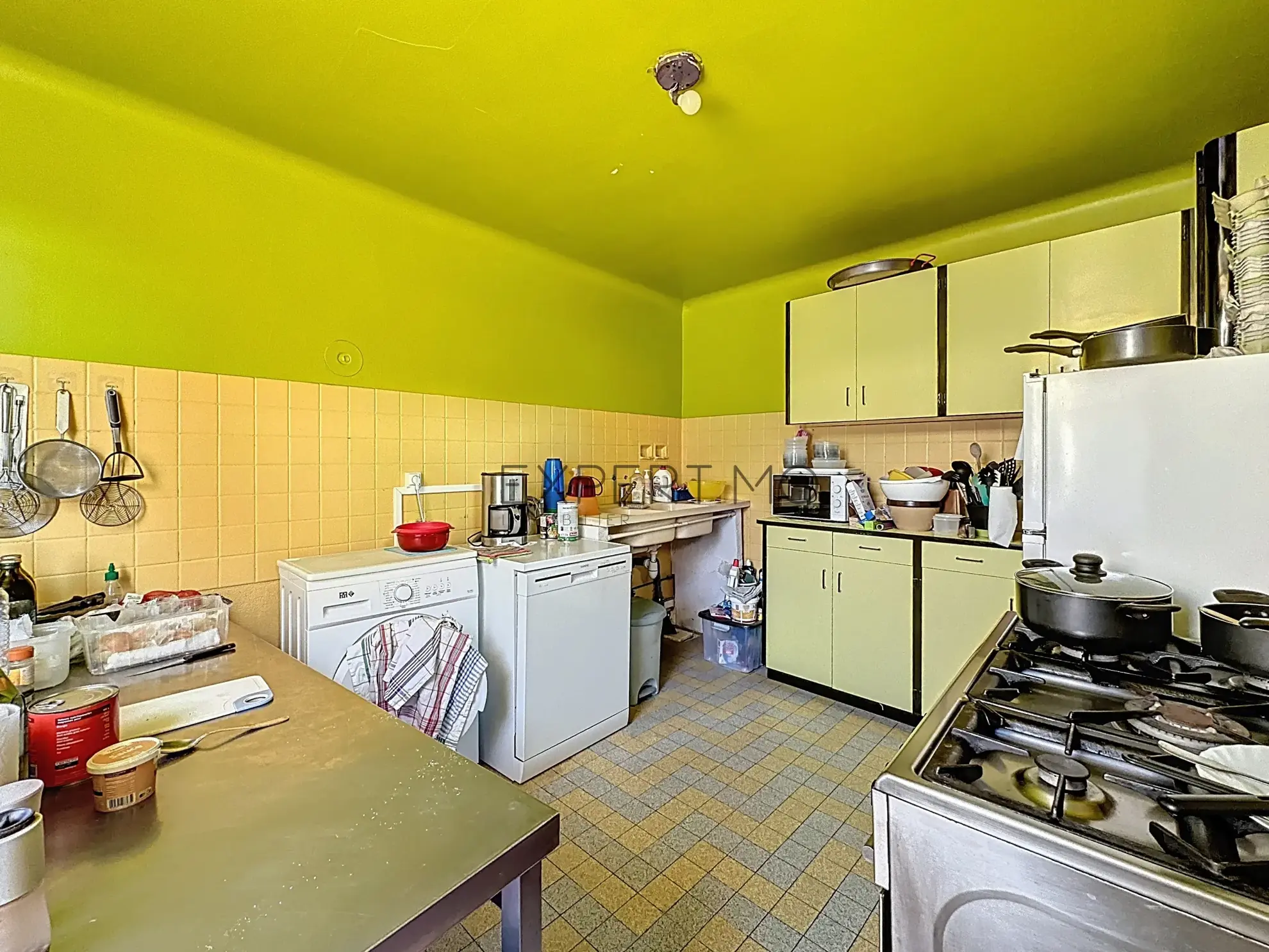 Grande maison à rénover avec fort potentiel à Laives (71240) 