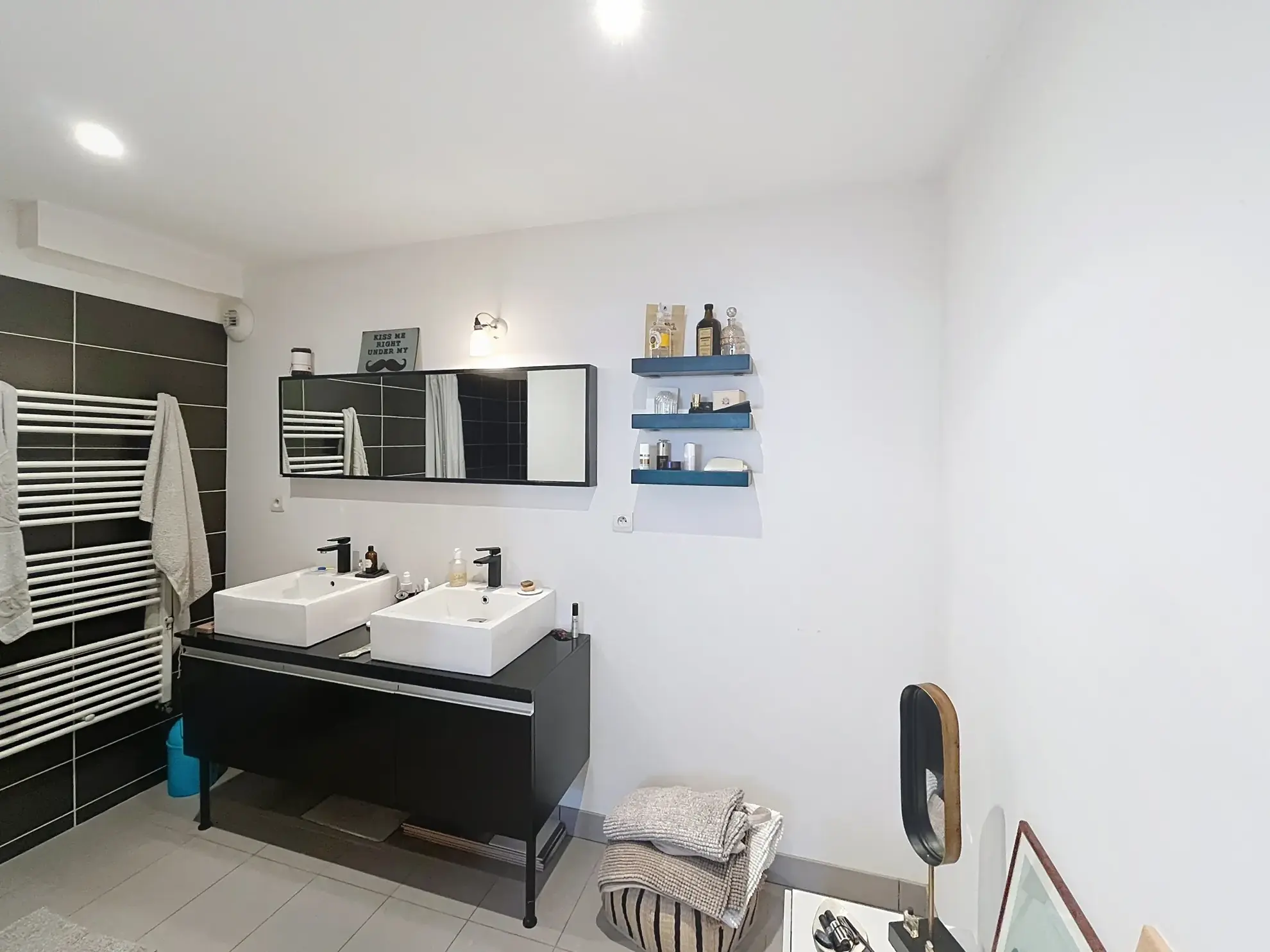 Loft exclusif de 140 m2 à Tourcoing, lumineux et sans travaux, secteur résidentiel 