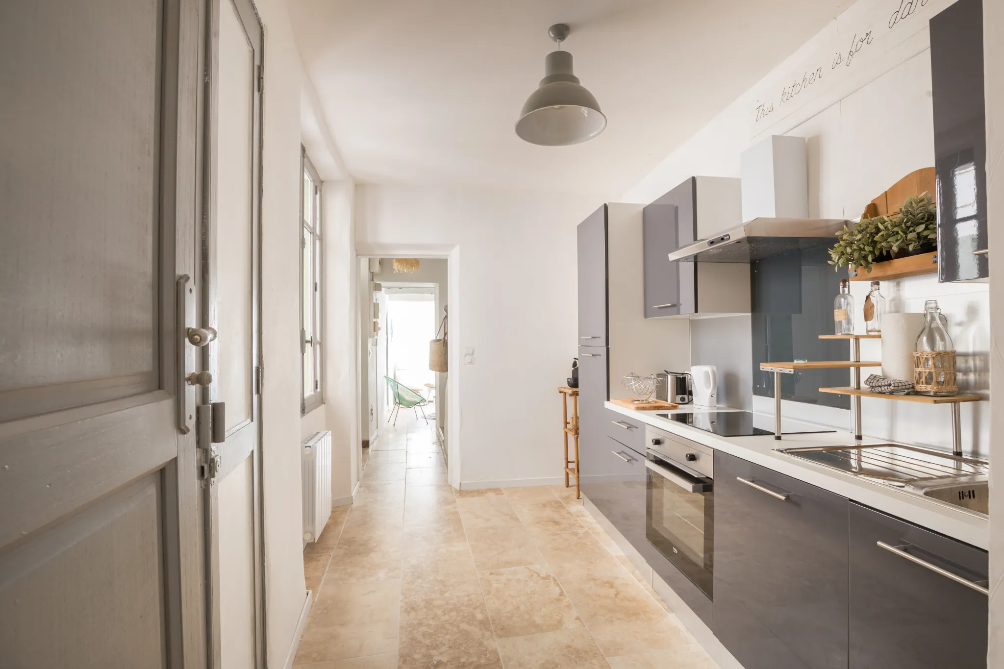 Maison de village à vendre à L'Isle-sur-la-Sorgue, charme et authenticité 