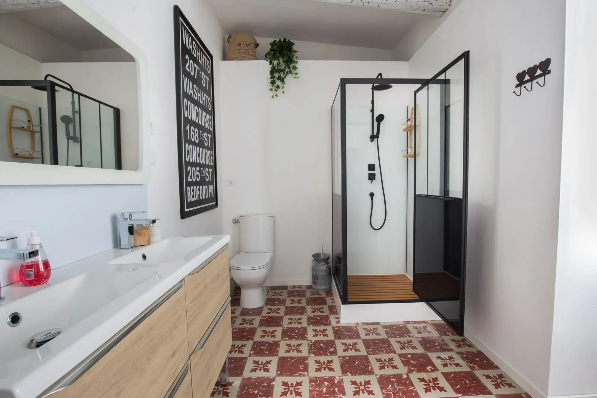 Maison de village à vendre à L'Isle-sur-la-Sorgue, charme et authenticité 