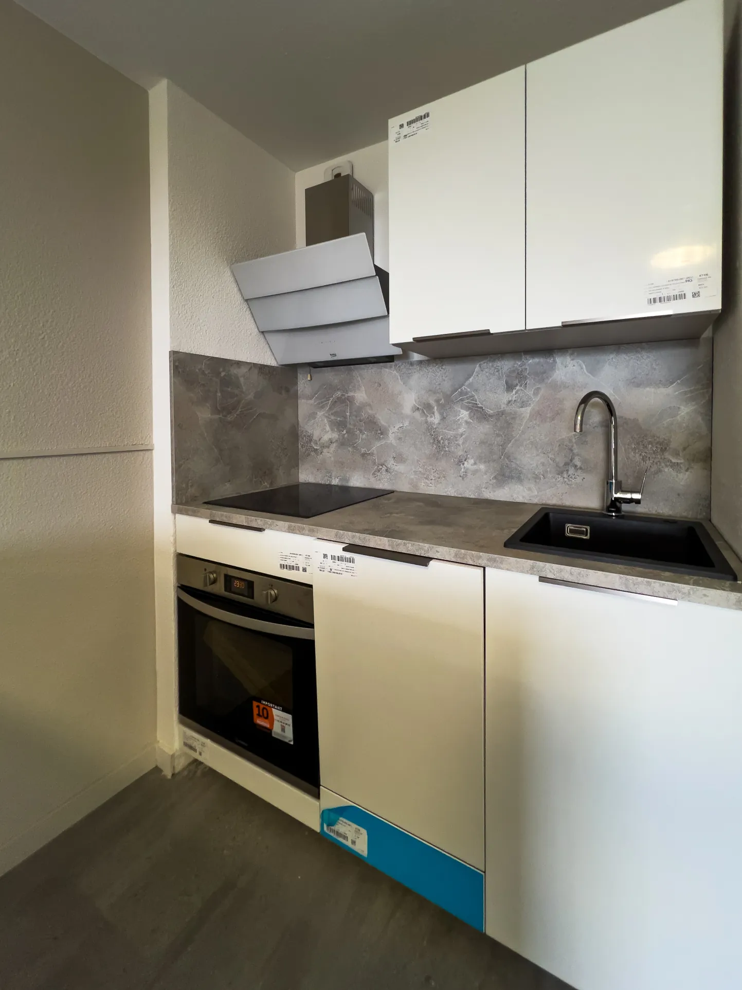 Appartement T2 avec Vue Mer et Parking à La Londe Les Maures 