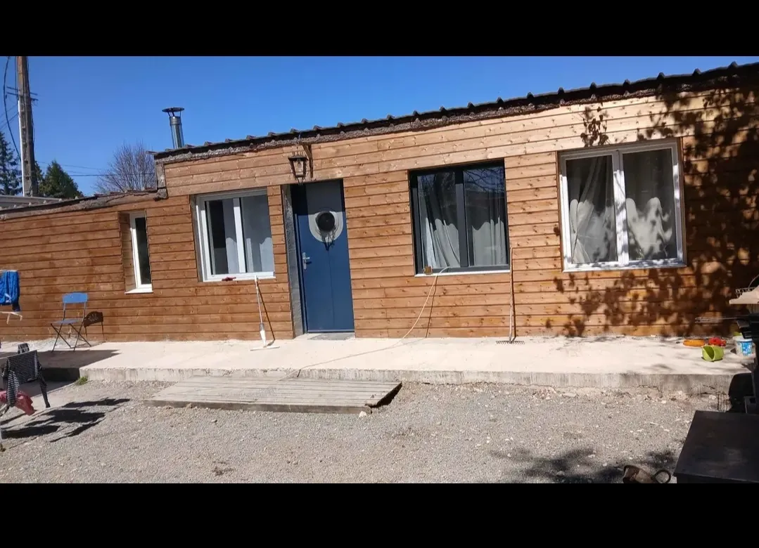 Maison neuve de 150 m² à Gibourne avec dépendance et permis de construire validé 