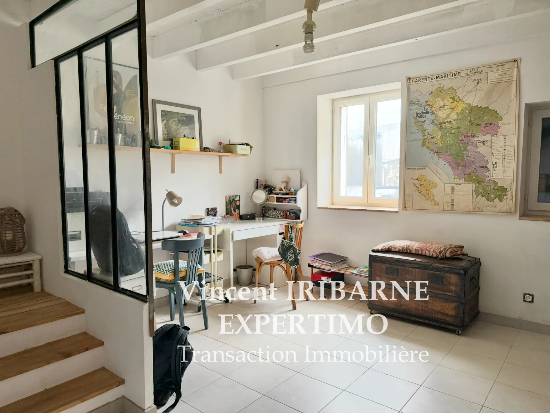 Belle maison charentaise de 108 m² avec garage et jardin à Bussac-sur-Charente 