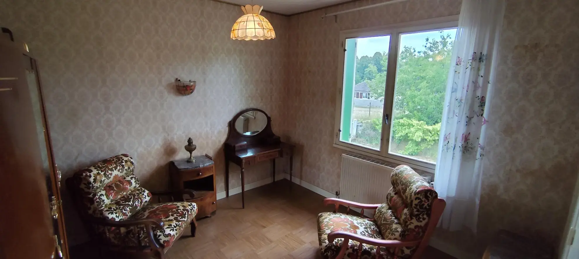 Pavillon traditionnel avec sous-sol total et jardin clos à Tanlay - Vente immobilière 