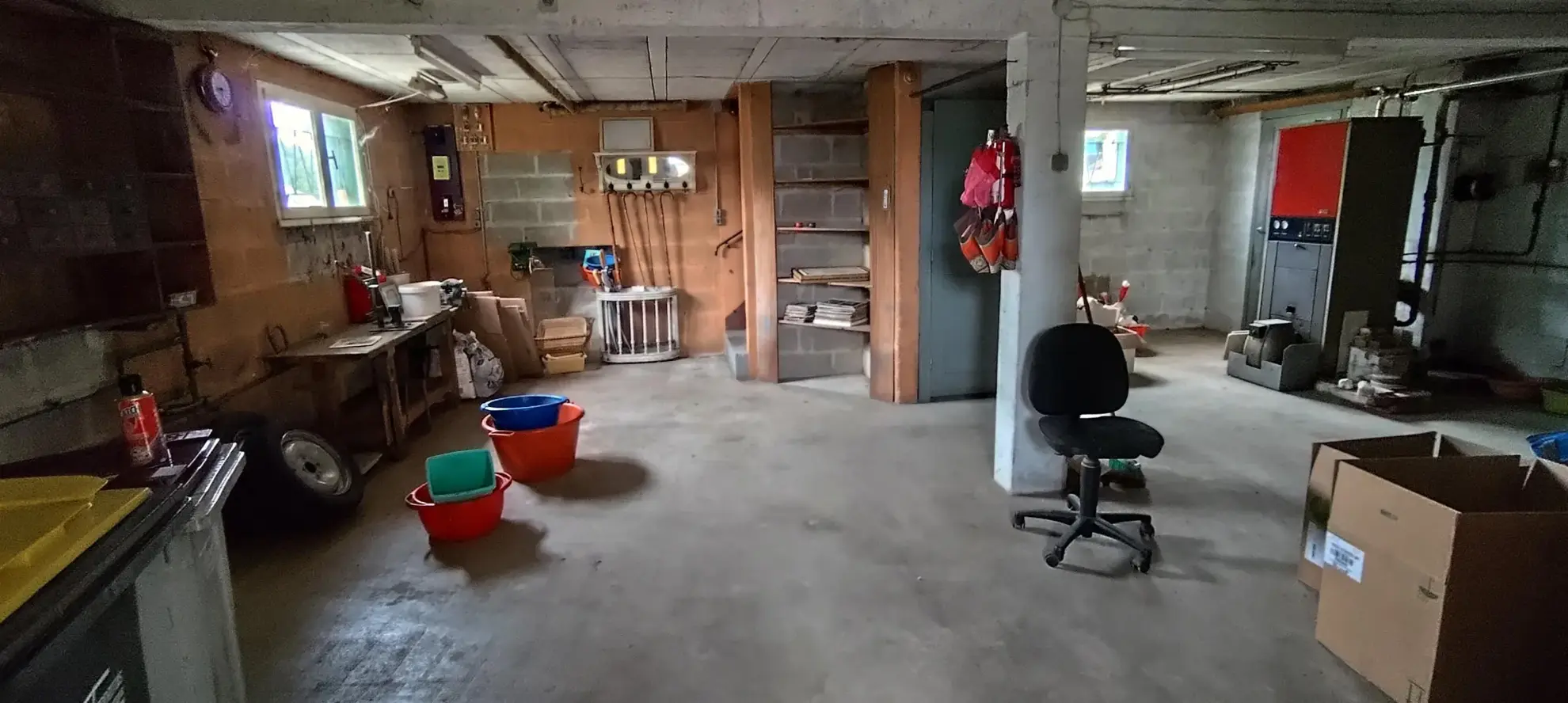 Pavillon traditionnel avec sous-sol total et jardin clos à Tanlay - Vente immobilière 