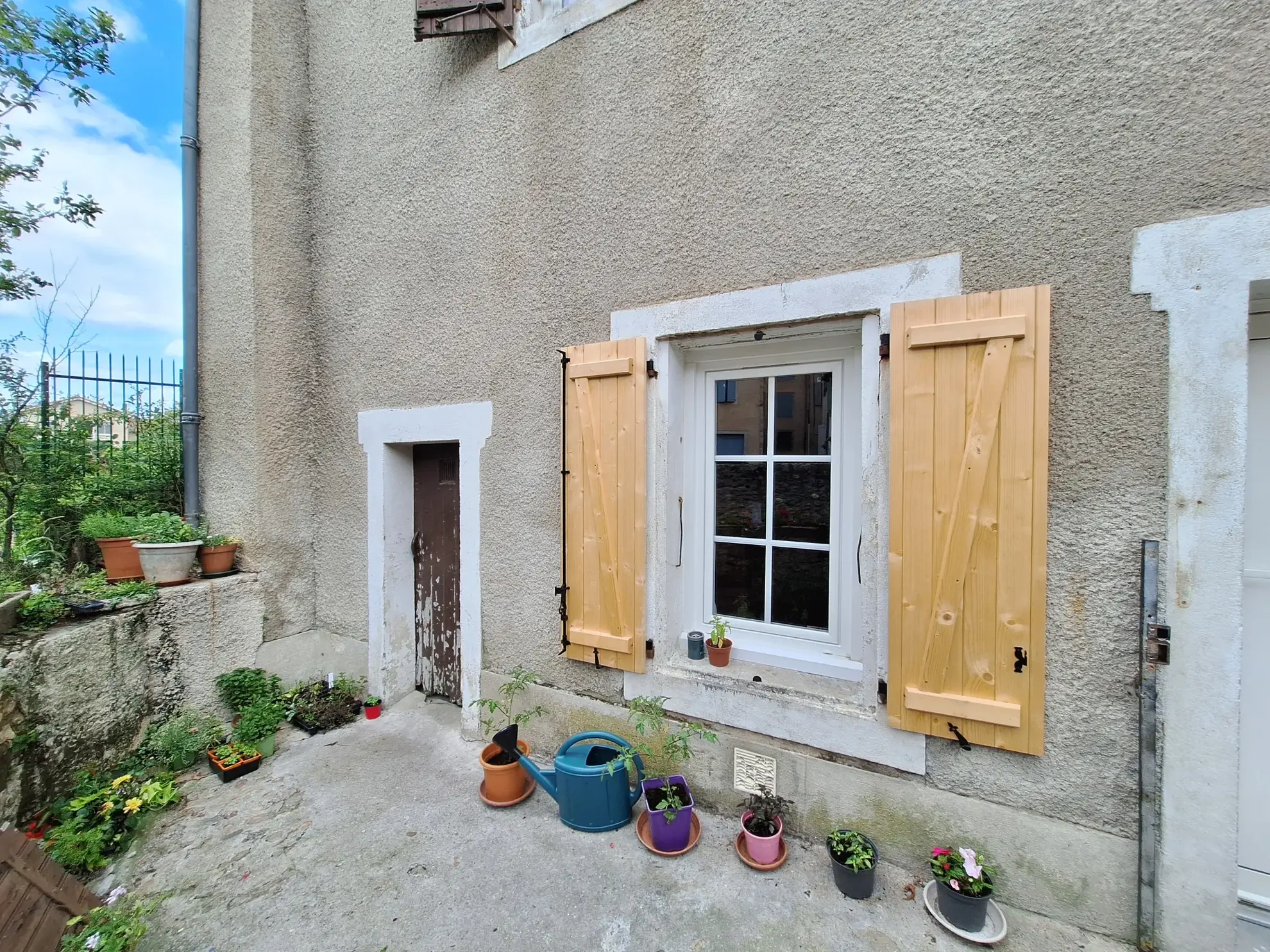 Maison de village louée à Labruguière - Investissement immobilier idéal 