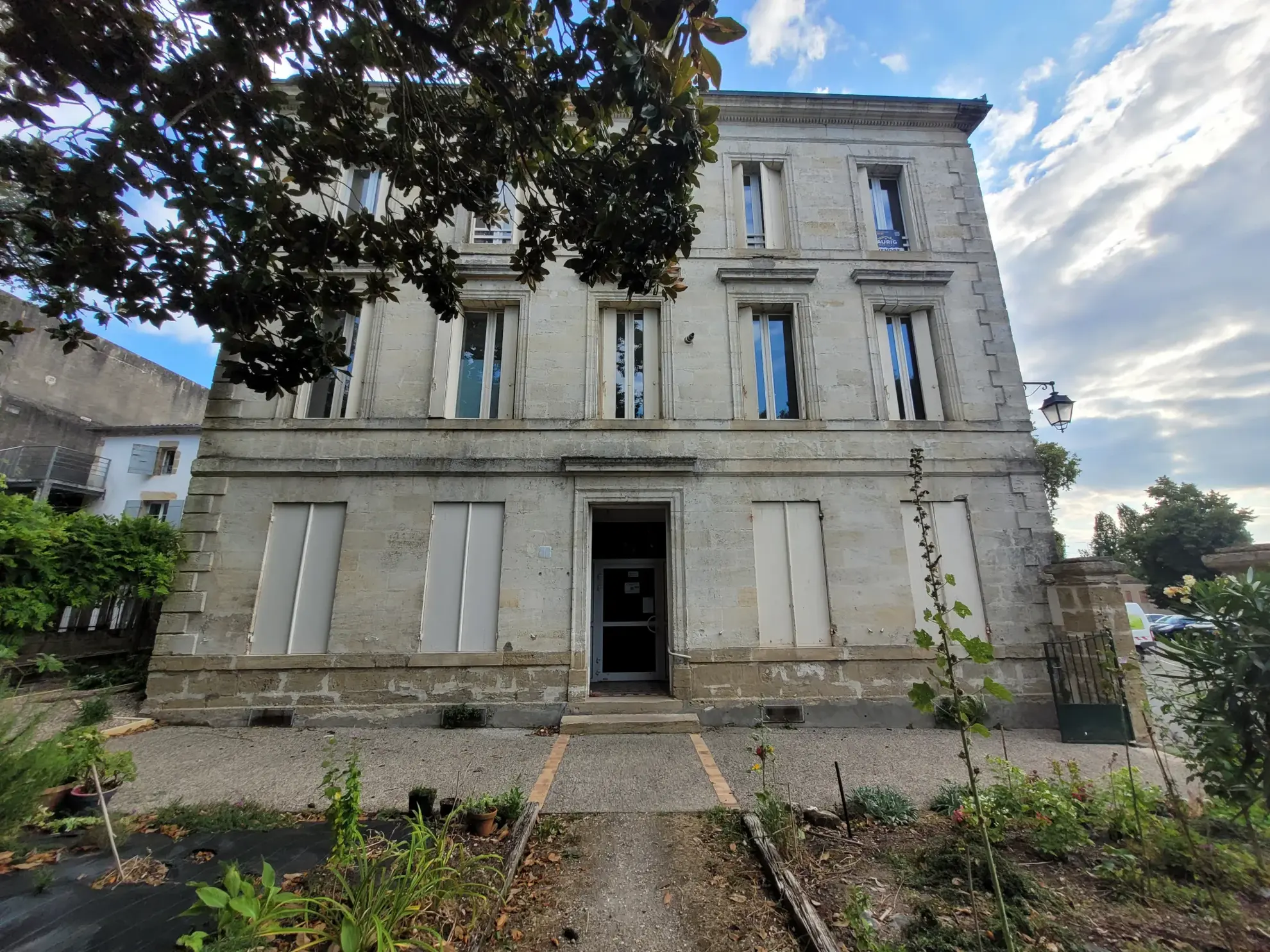 Appartement T1 à Marmande proche du centre-ville avec parking et faibles charges 