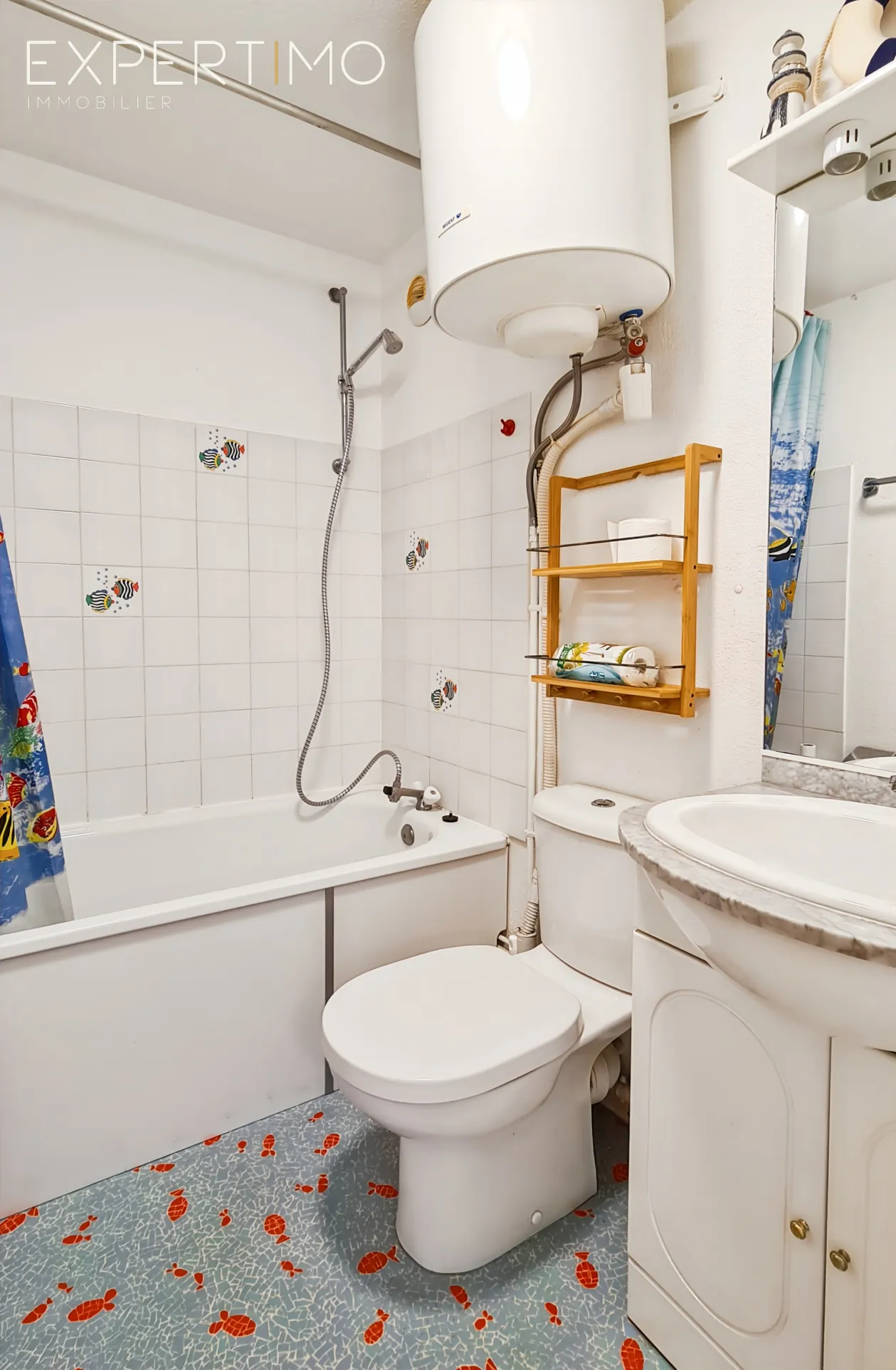 Appartement T2 avec terrasse dans résidence avec piscine à Le Grau du Roi 