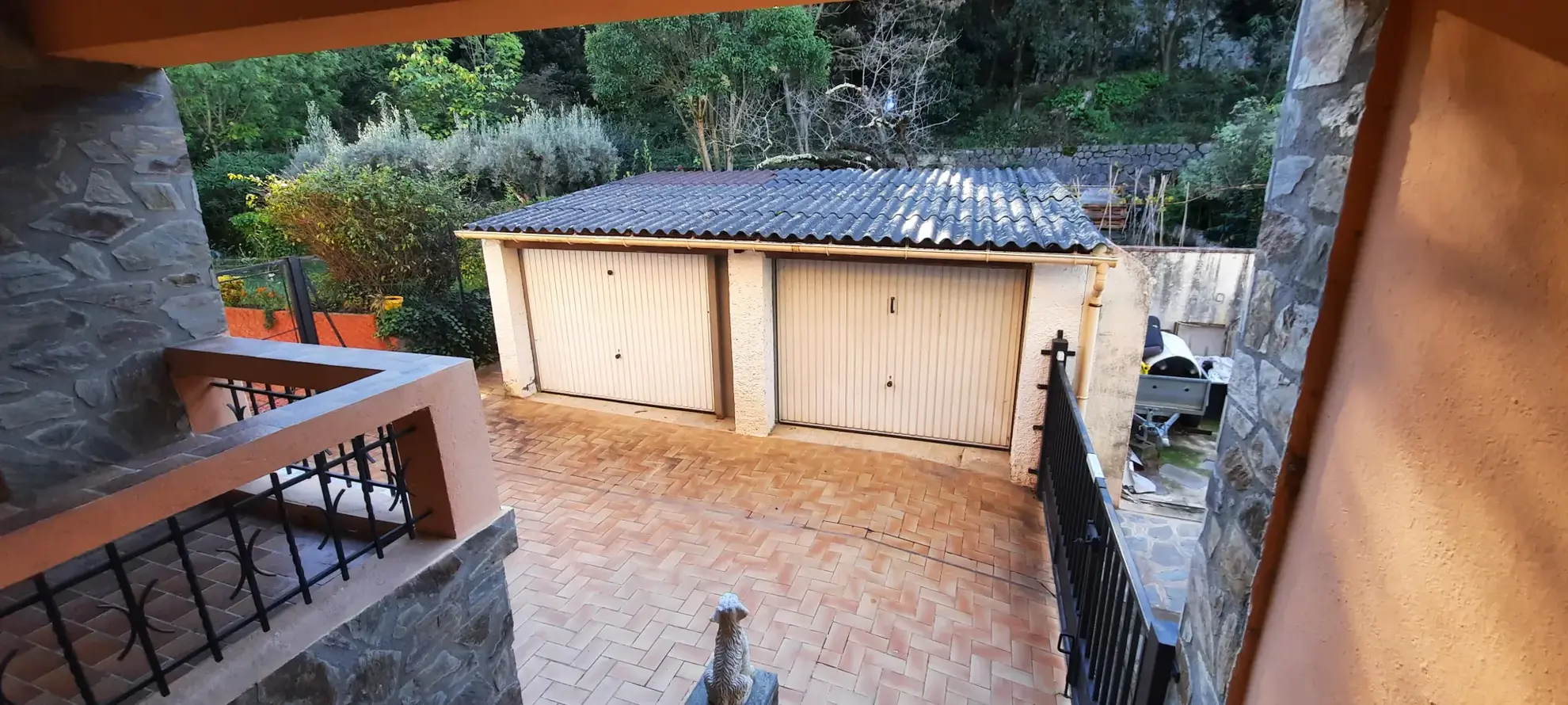 Belle maison familiale de 124 m² avec 4 chambres, deux terrasses et garage à Amélie-les-Bains 