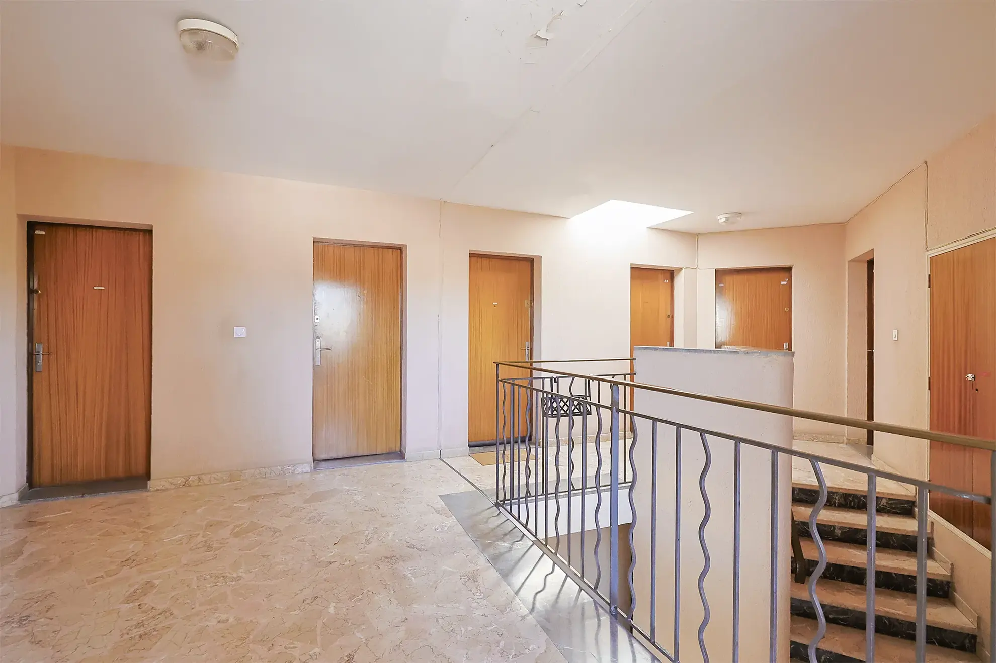 Appartement T2 de 45 m² avec terrasse et parking à Sanary-sur-Mer 