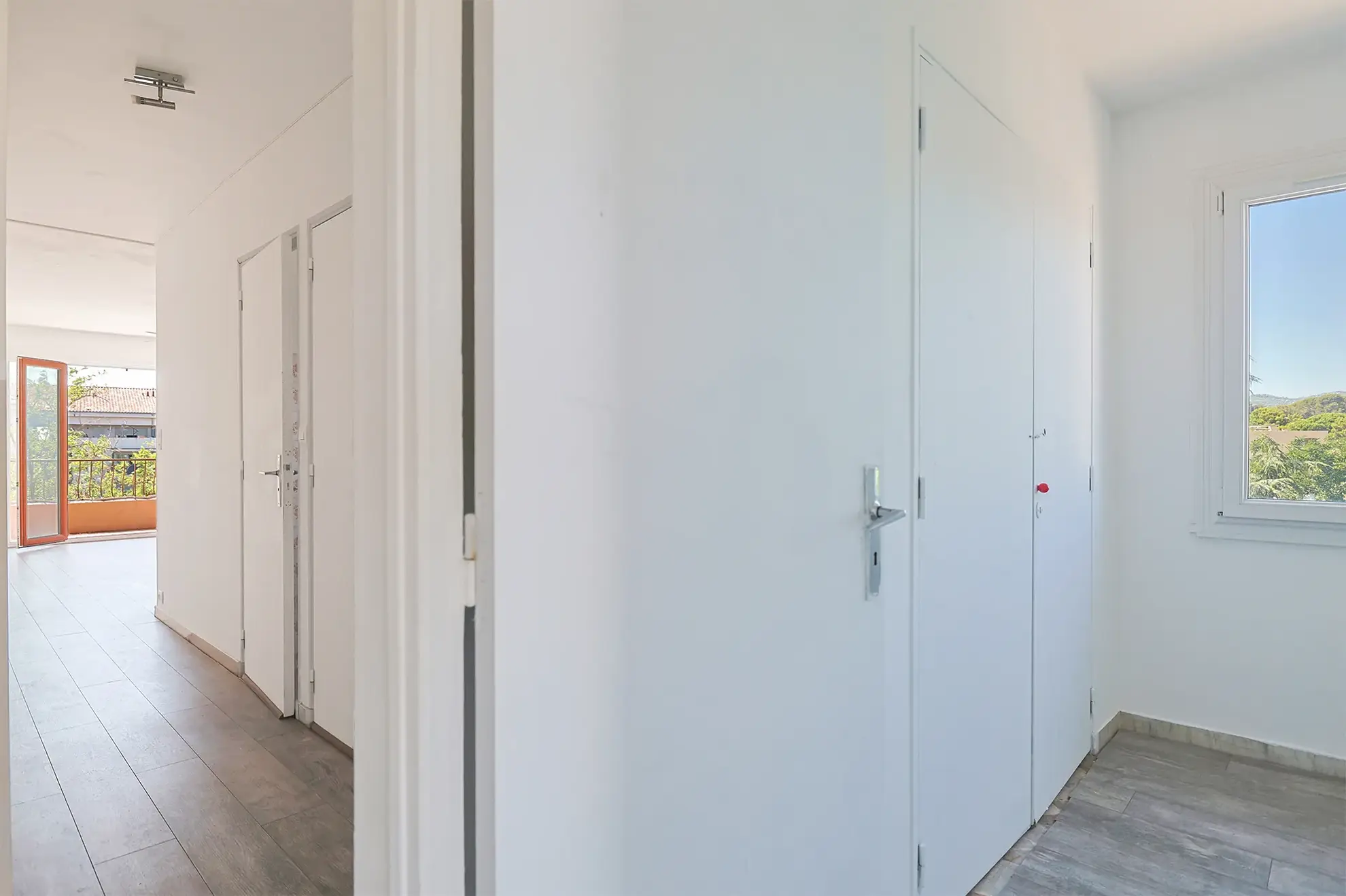 Appartement T2 de 45 m² avec terrasse et parking à Sanary-sur-Mer 