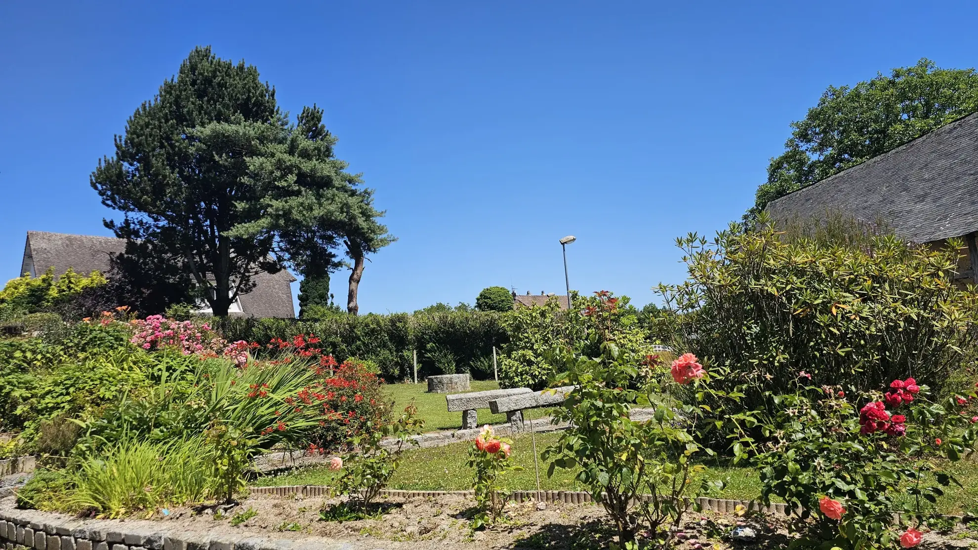 Maison de 126 m² avec 4 chambres à Longueville-sur-Scie - Secteur calme 