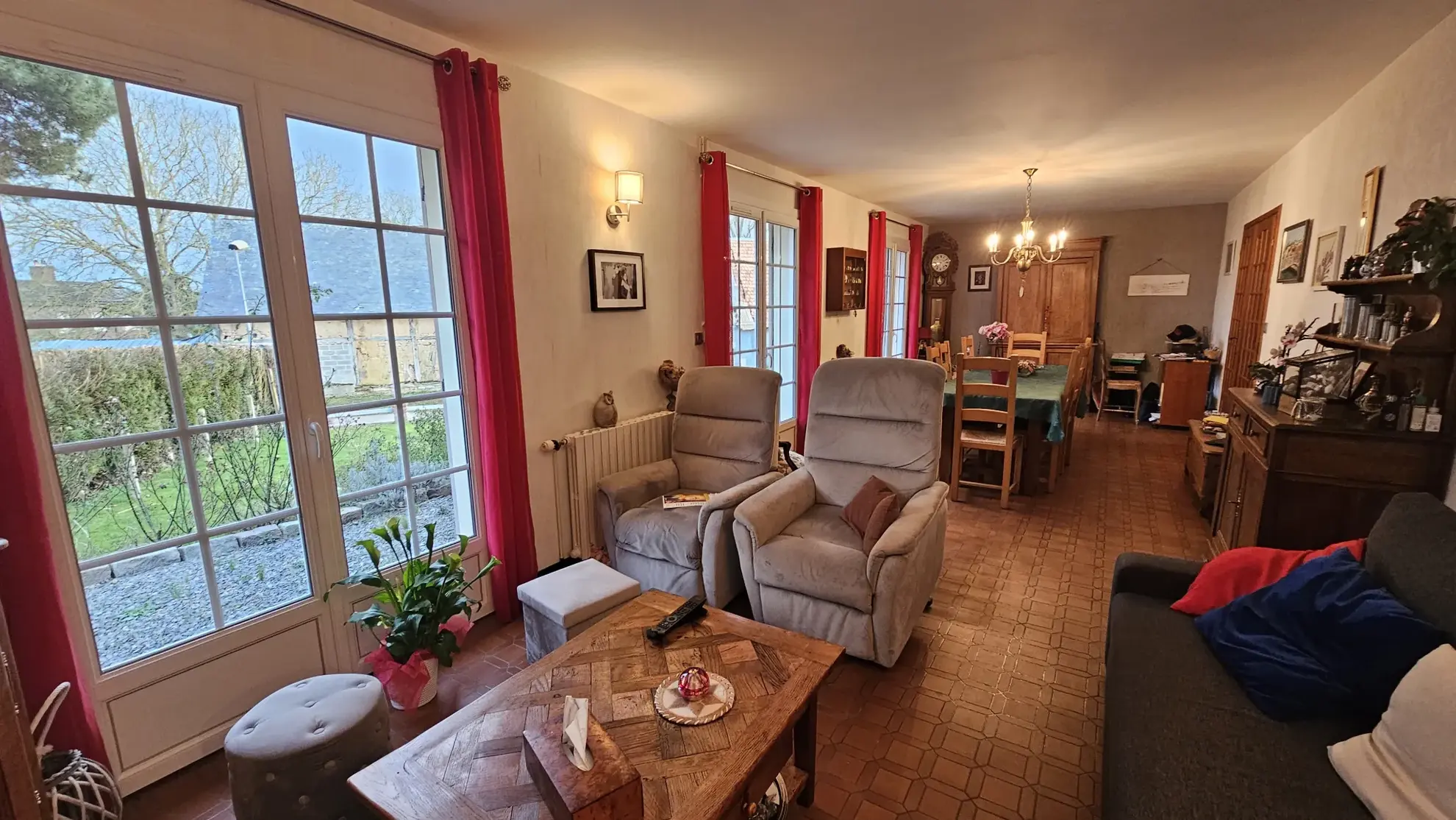 Maison de 126 m² avec 4 chambres à Longueville-sur-Scie - Secteur calme 