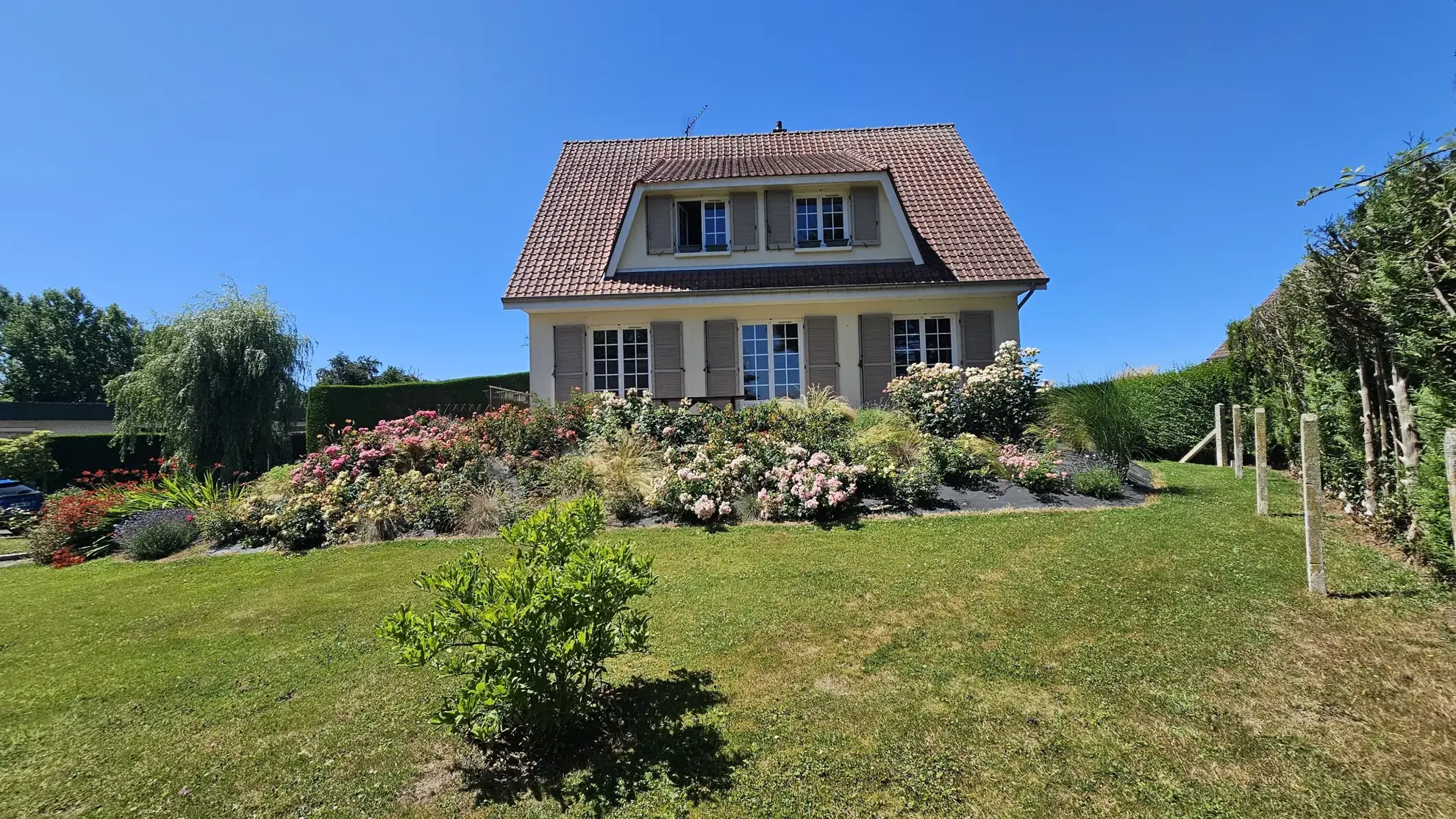 Maison de 126 m² avec 4 chambres à Longueville-sur-Scie - Secteur calme