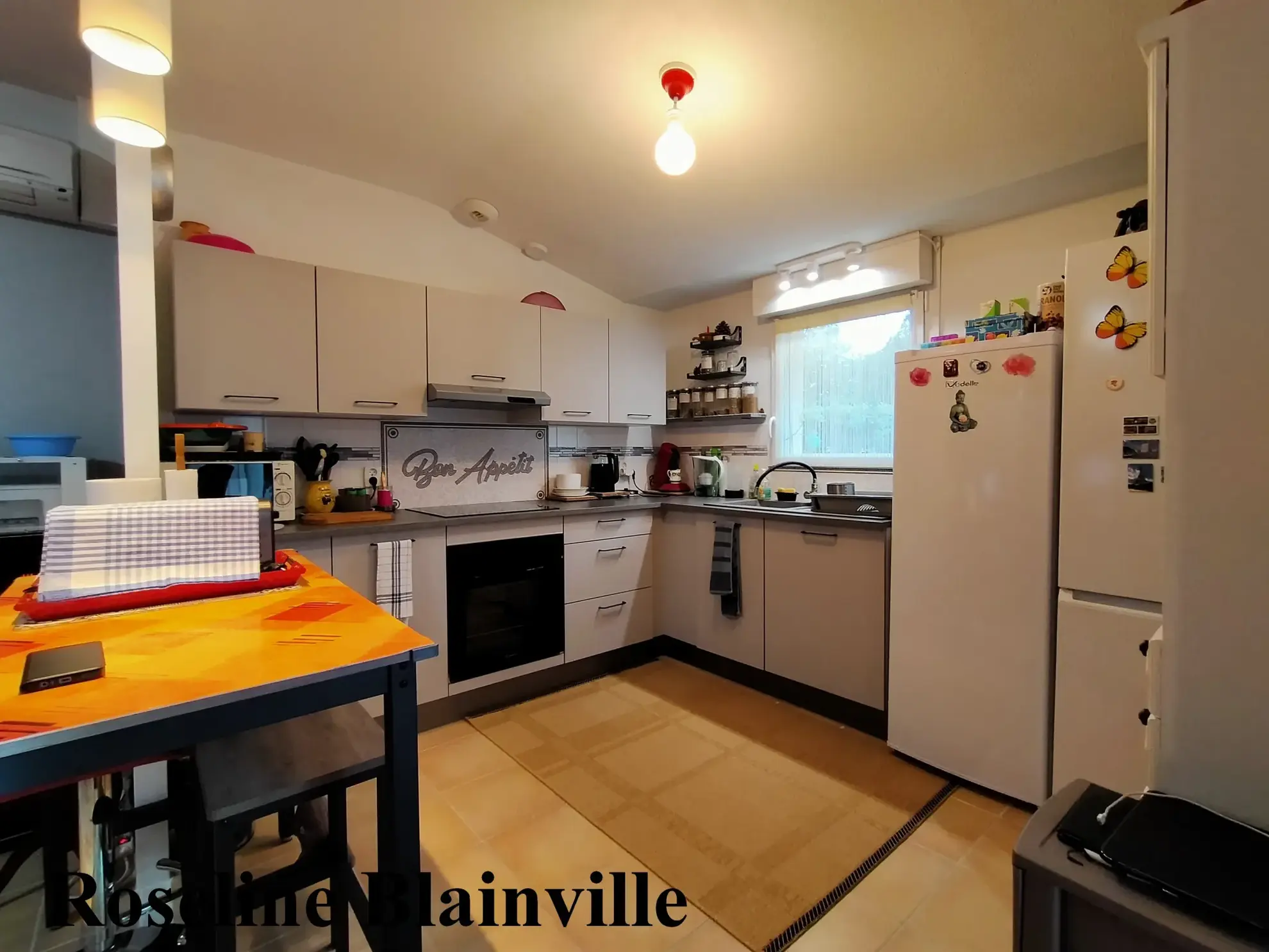 Maison T3 à Saujon : parfait pour senior ou investisseur avec garage et piscine 