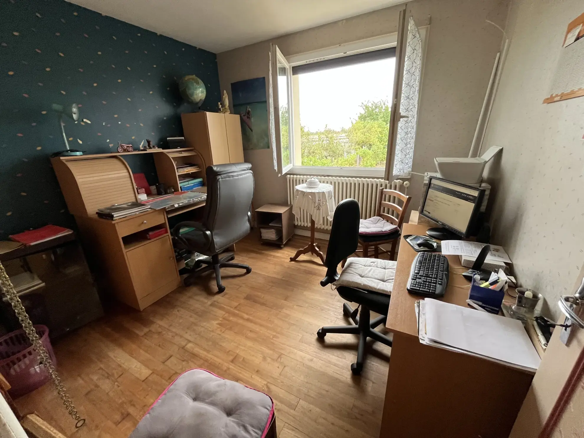 Maison de type 4 avec isolation extérieure à Saint VARENT - Calme et confort sur 1977 m² 