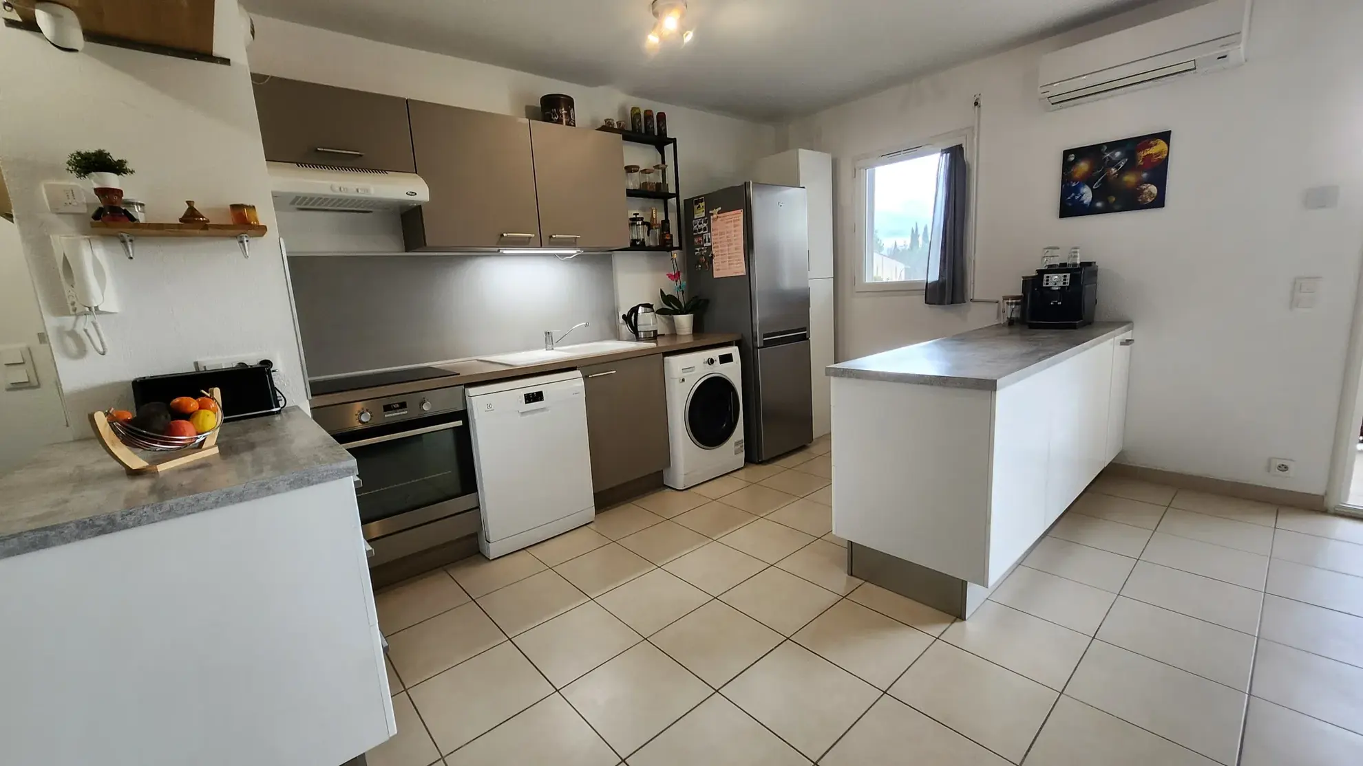 Charmant appartement T3 de 60 m² à Pertuis avec balcon et parking - Résidence sécurisée 