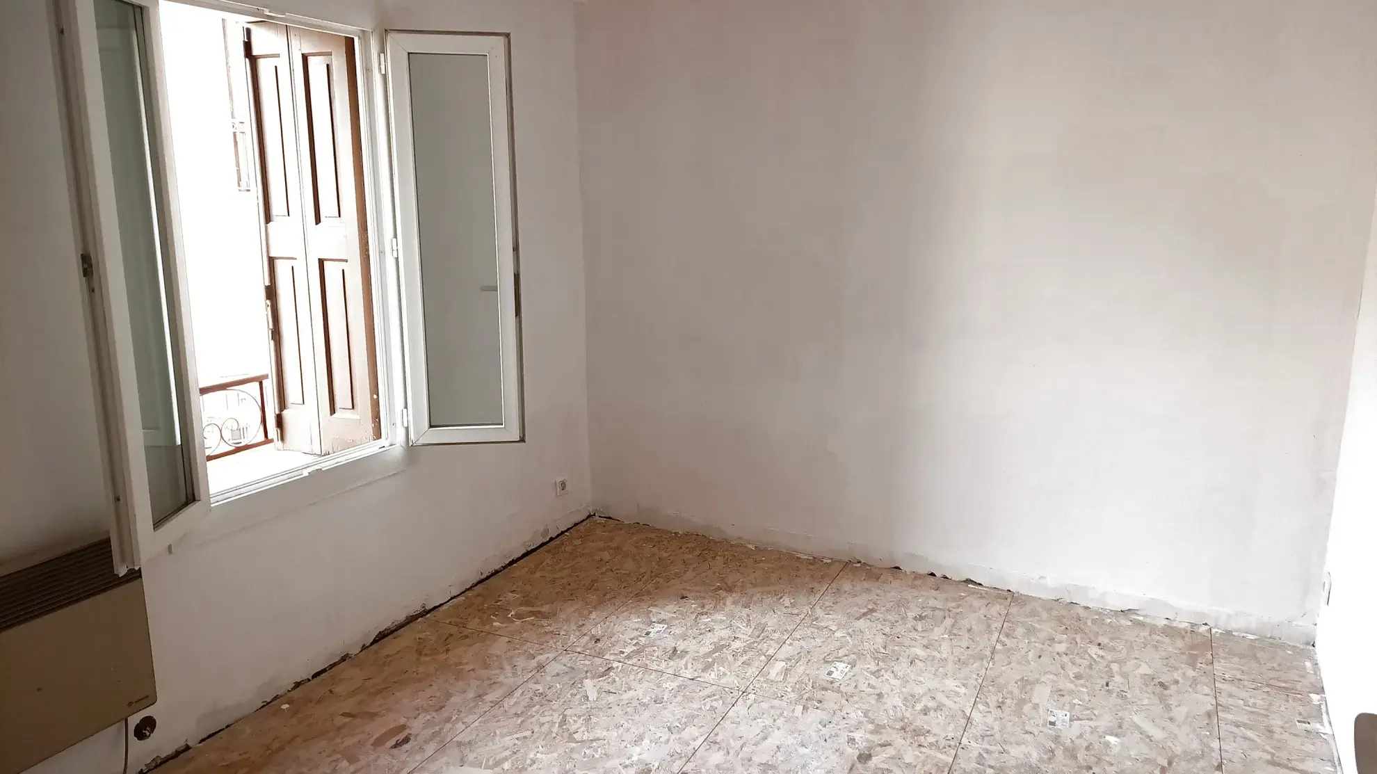 Maison à vendre à Arles-sur-Tech - 150 m², 4 chambres, rénovation en cours 