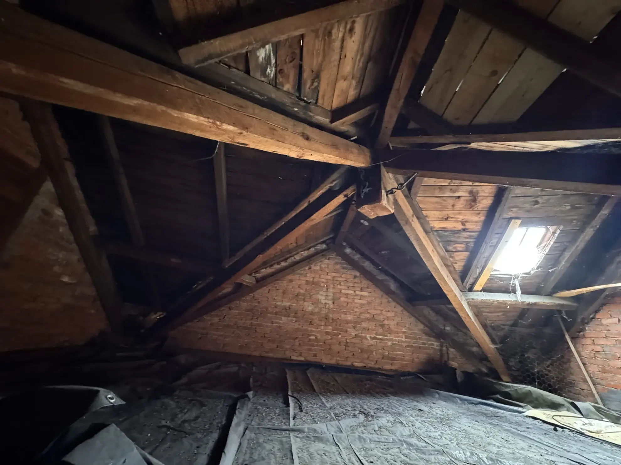 Petite maison à vendre à Neussargues Moissac avec jardin et parking - Opportunité rare 