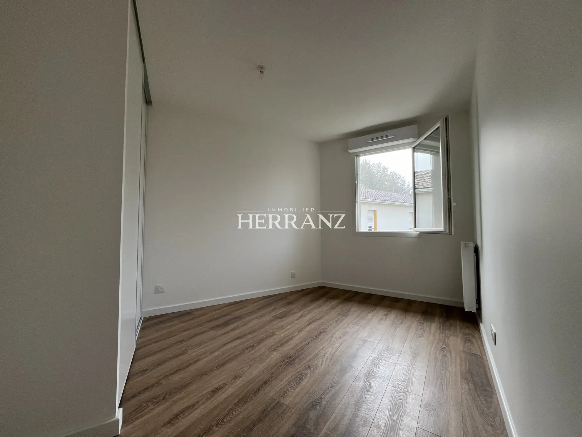 Appartement T3 neuf avec balcon à Mios, proche Bordeaux 