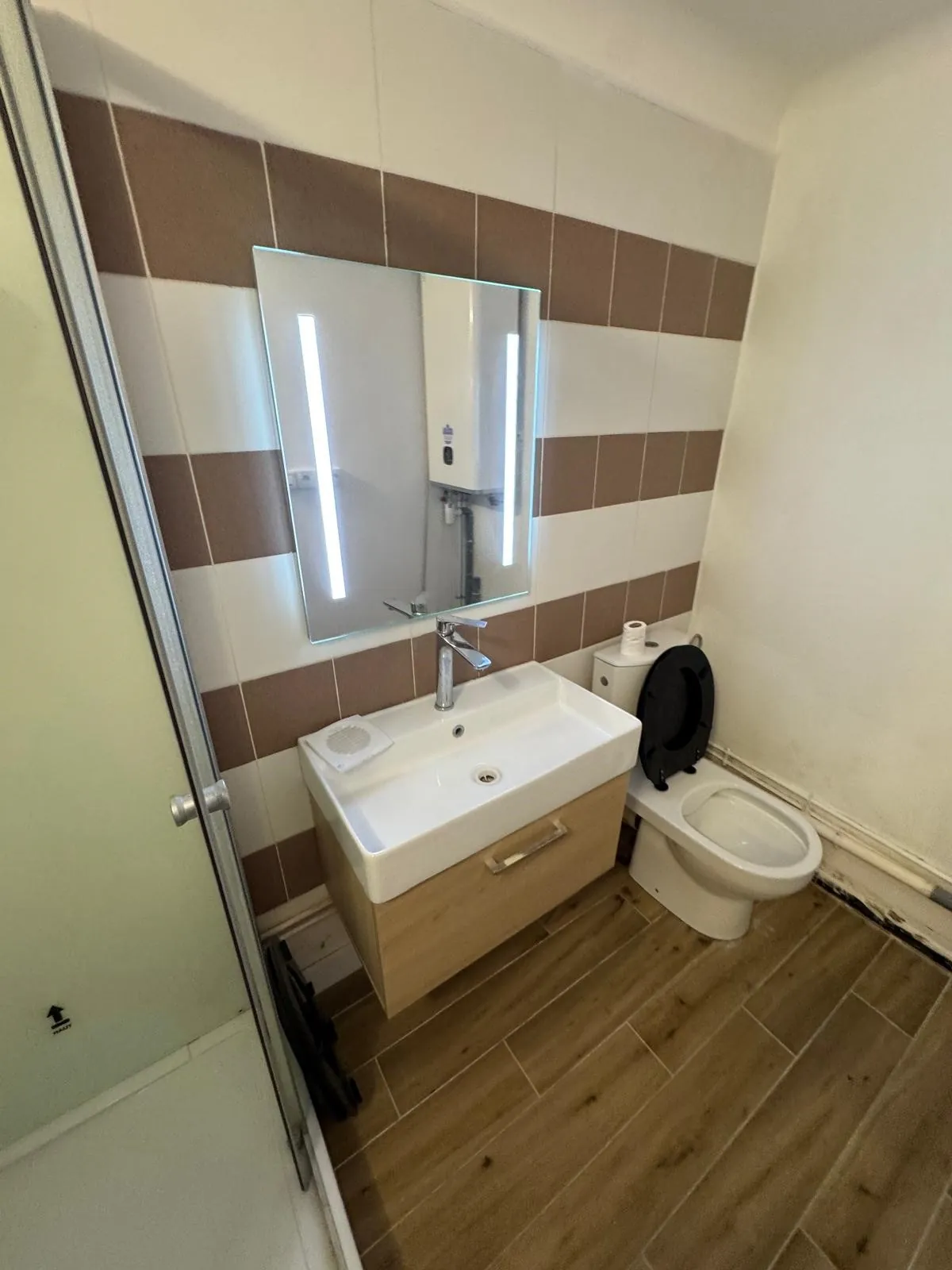 Appartement T1 bis à Pérols avec terrasse et rentabilité de 5 % 