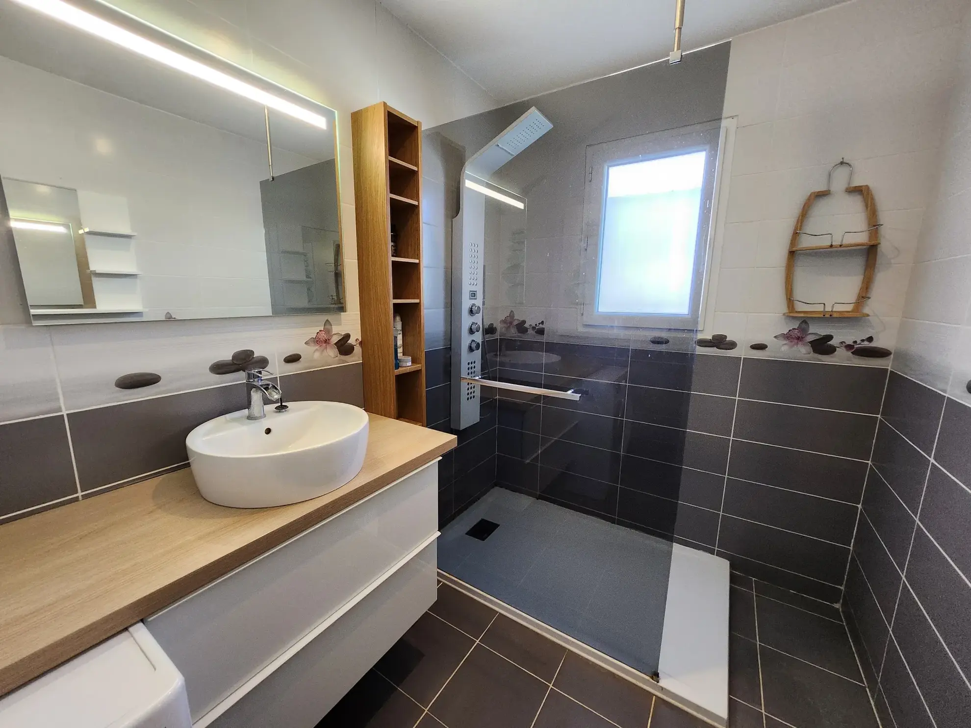 Maison de plain-pied de 84 m² avec vue exceptionnelle à Les Mées (04) 