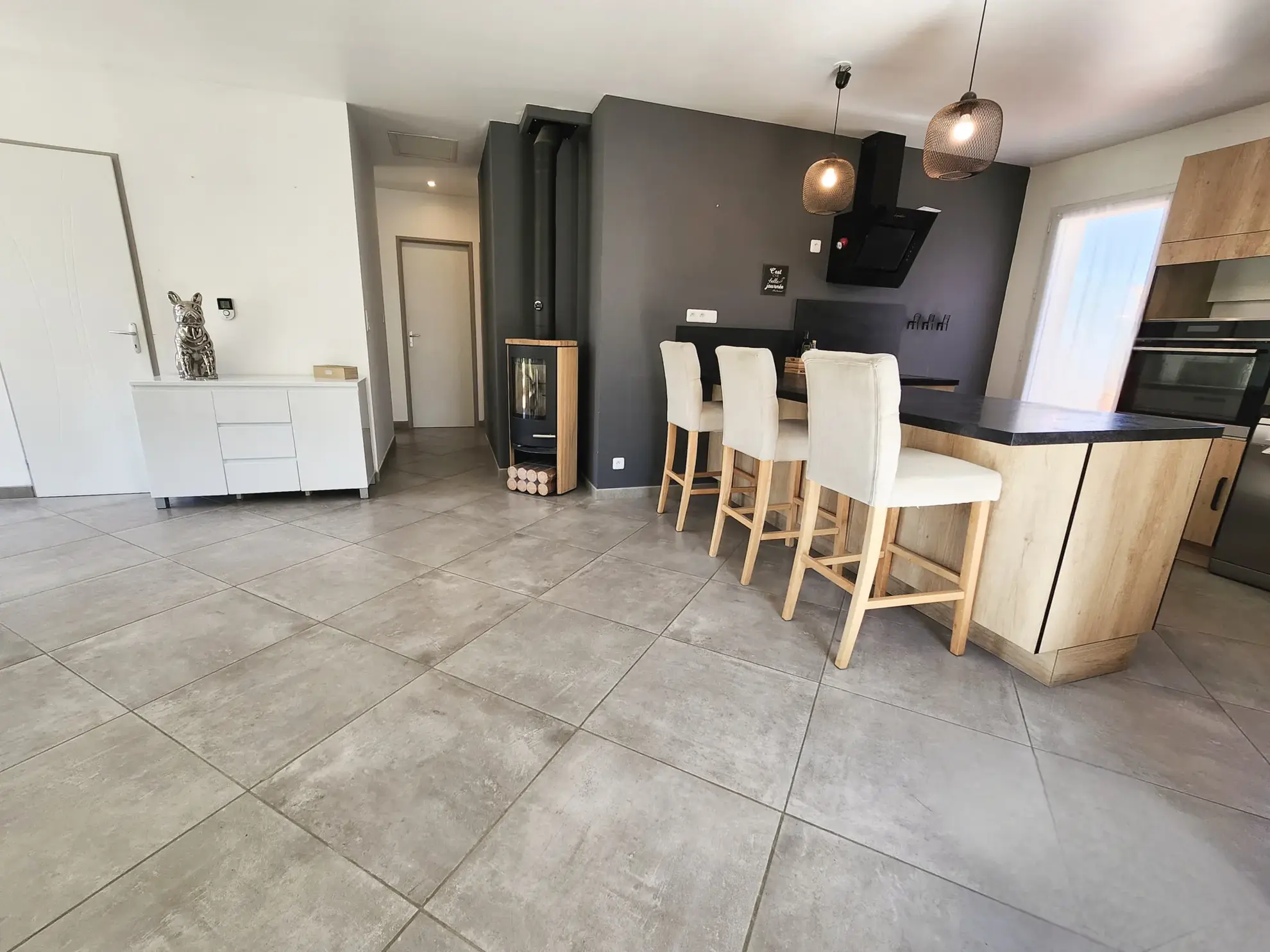 Maison de plain-pied de 84 m² avec vue exceptionnelle à Les Mées (04) 