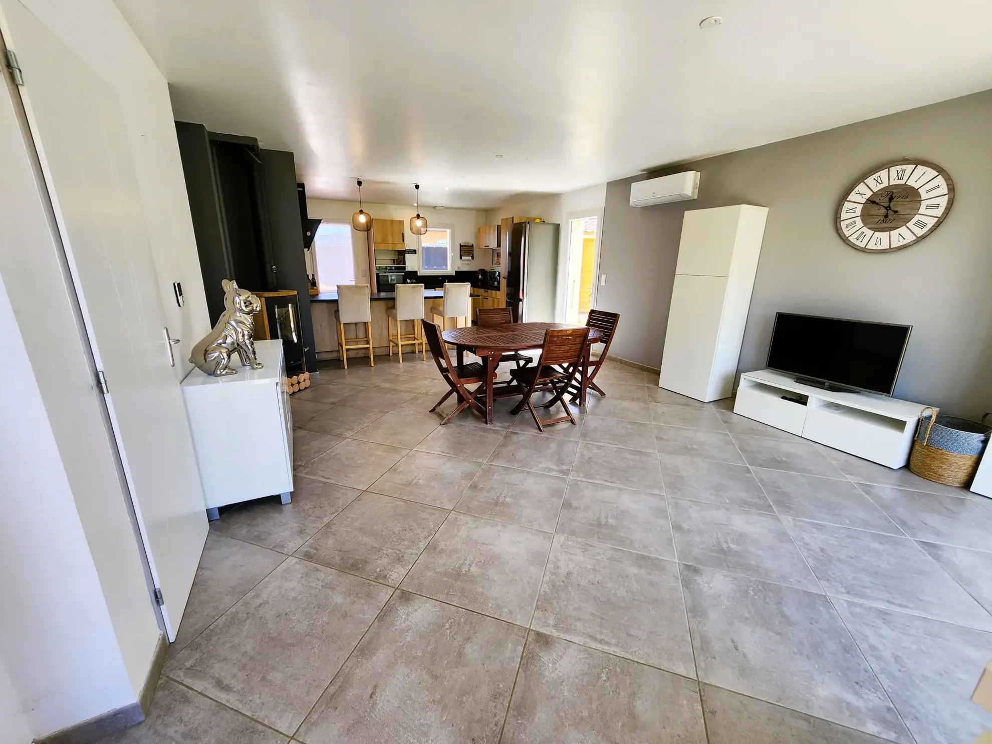 Maison de plain-pied de 84 m² avec vue exceptionnelle à Les Mées (04) 