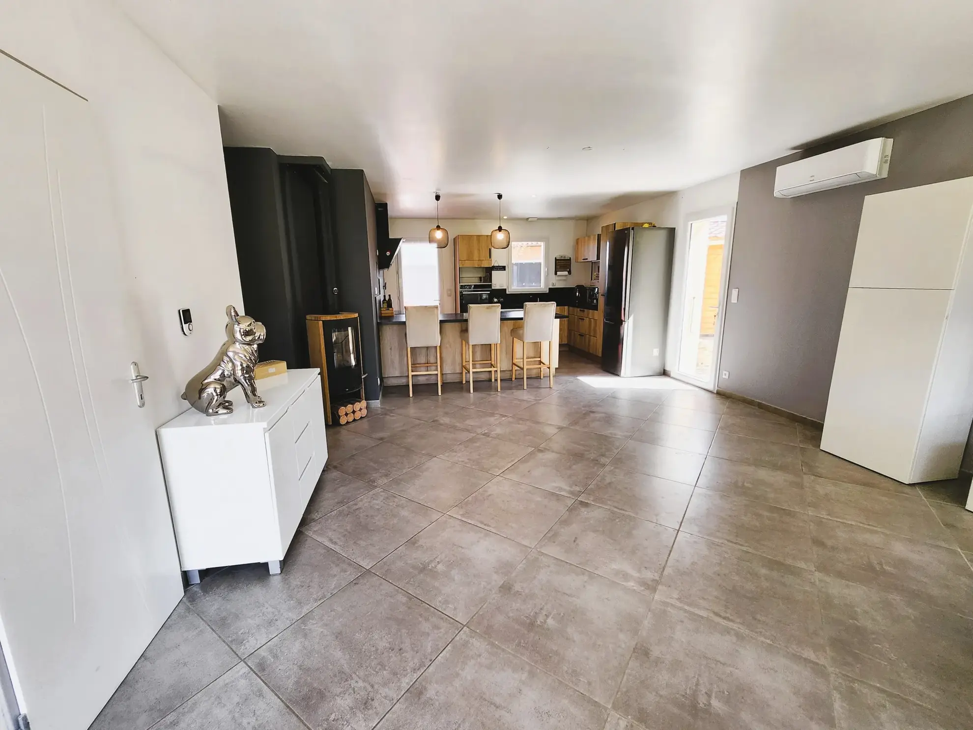 Maison de plain-pied de 84 m² avec vue exceptionnelle à Les Mées (04) 