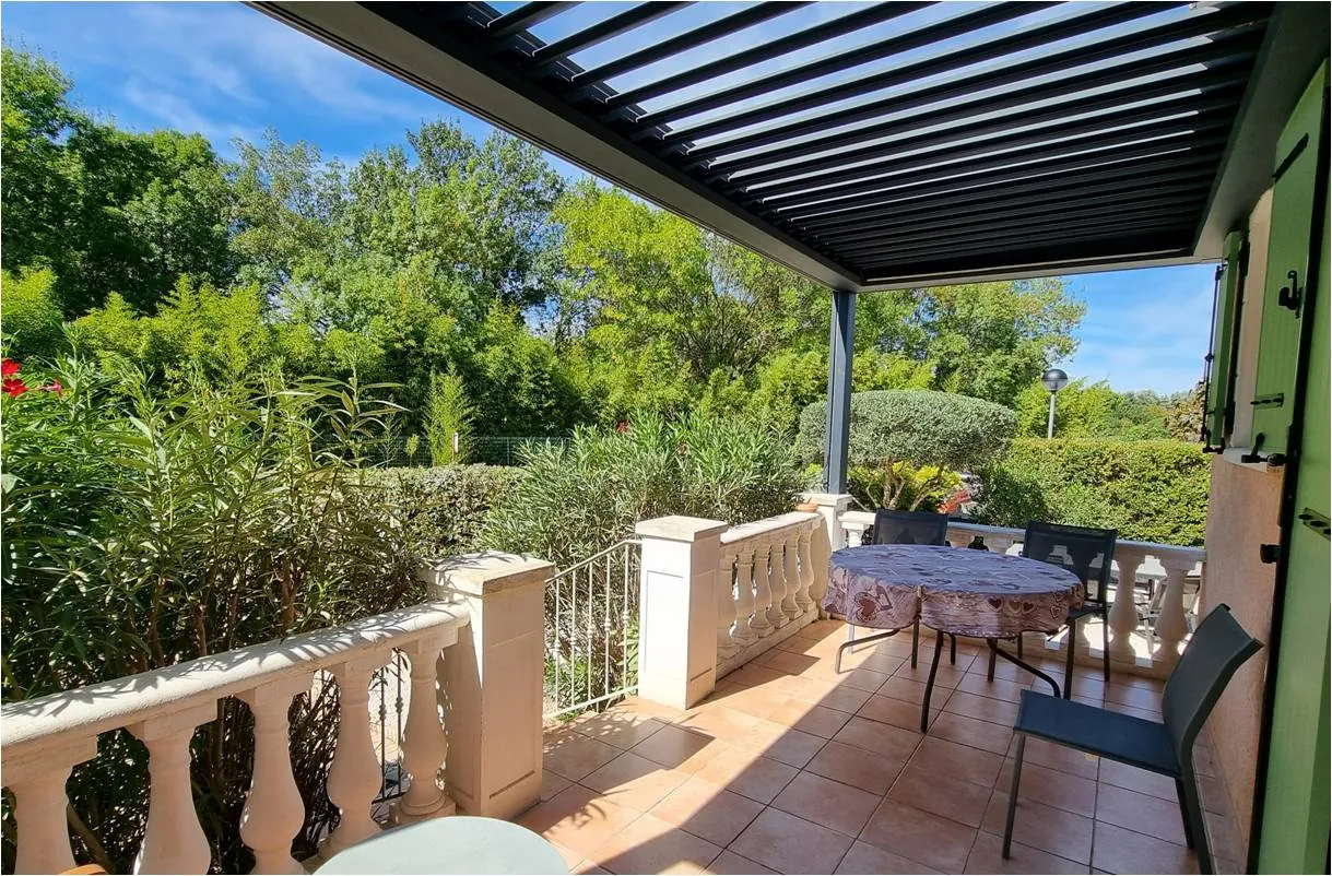 Belle villa provençale de 67 m² avec jardin et suites à Vidauban dans le Var 