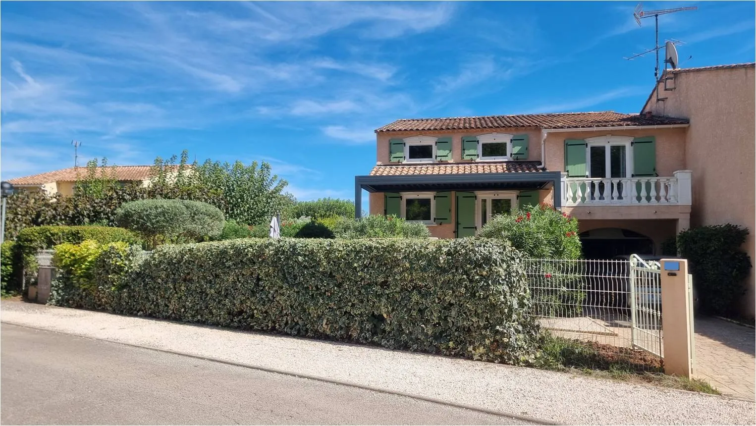 Belle villa provençale de 67 m² avec jardin et suites à Vidauban dans le Var 