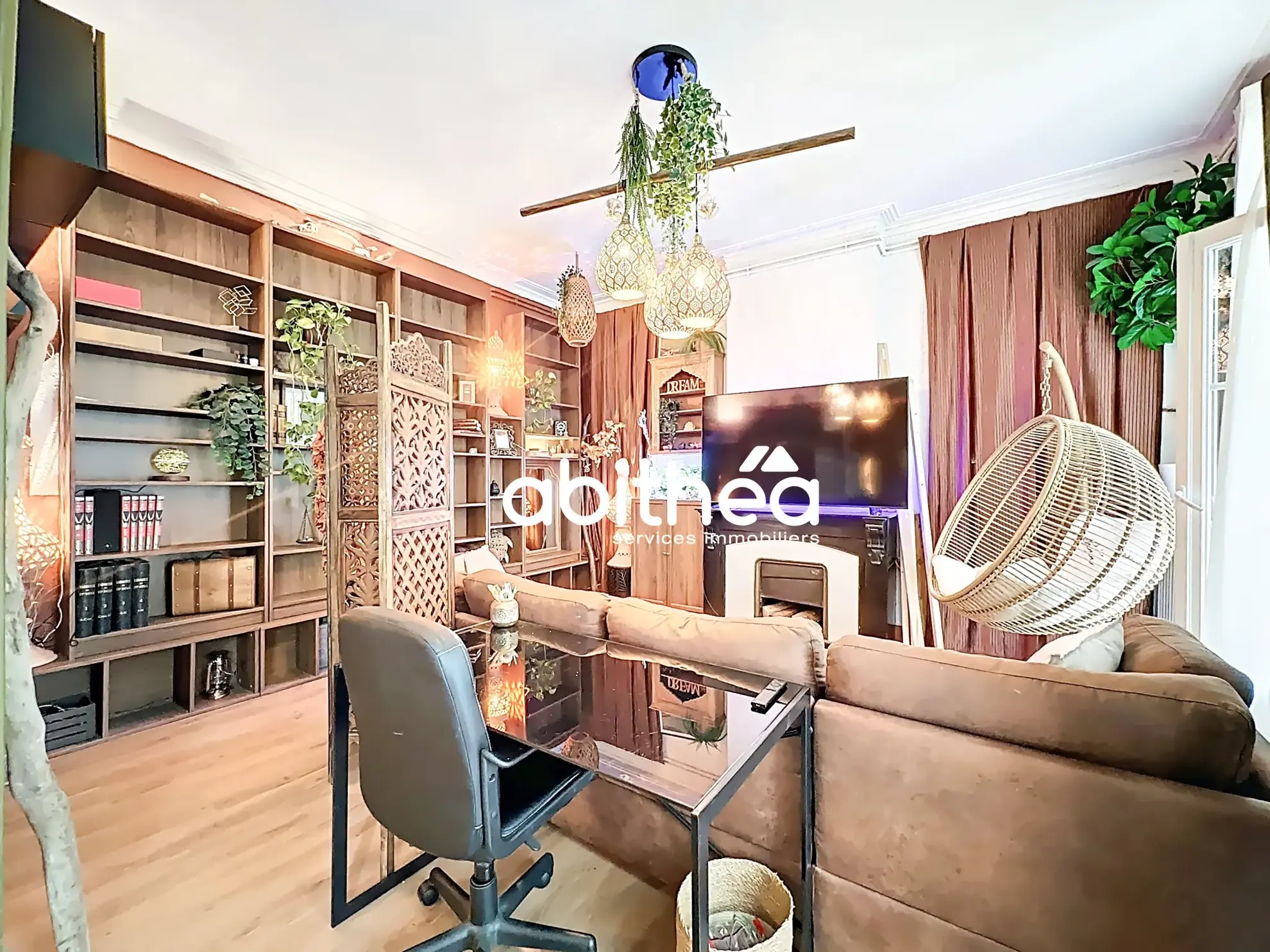 Appartement T5 de 190 m² en centre historique de Béziers avec vue dégagée 