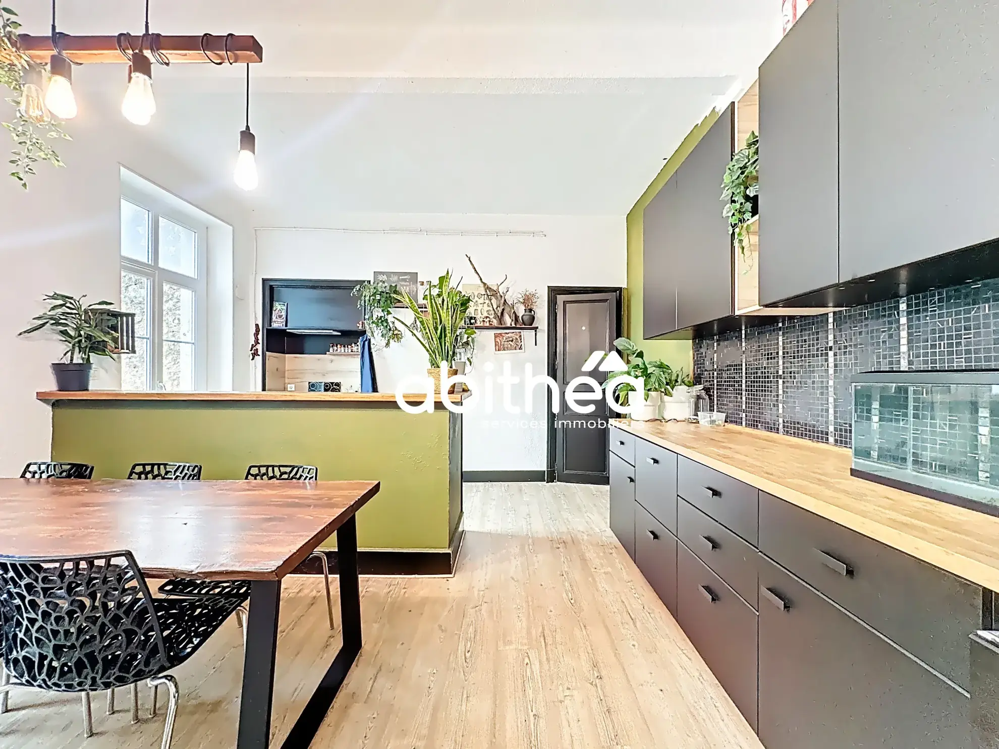 Appartement T5 de 190 m² en centre historique de Béziers avec vue dégagée 