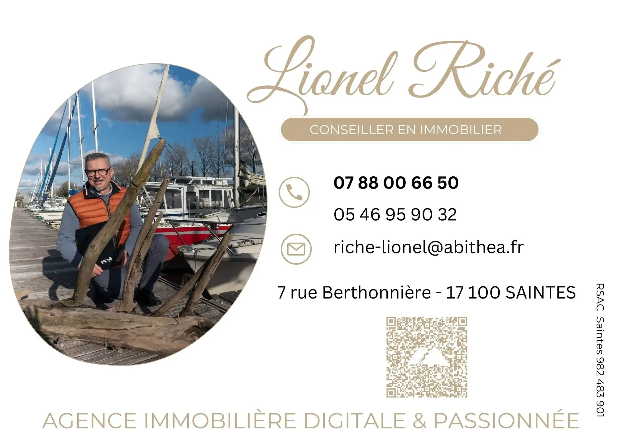 Maison d'architecte avec piscine à Bussac-sur-Charente - 142 m² 