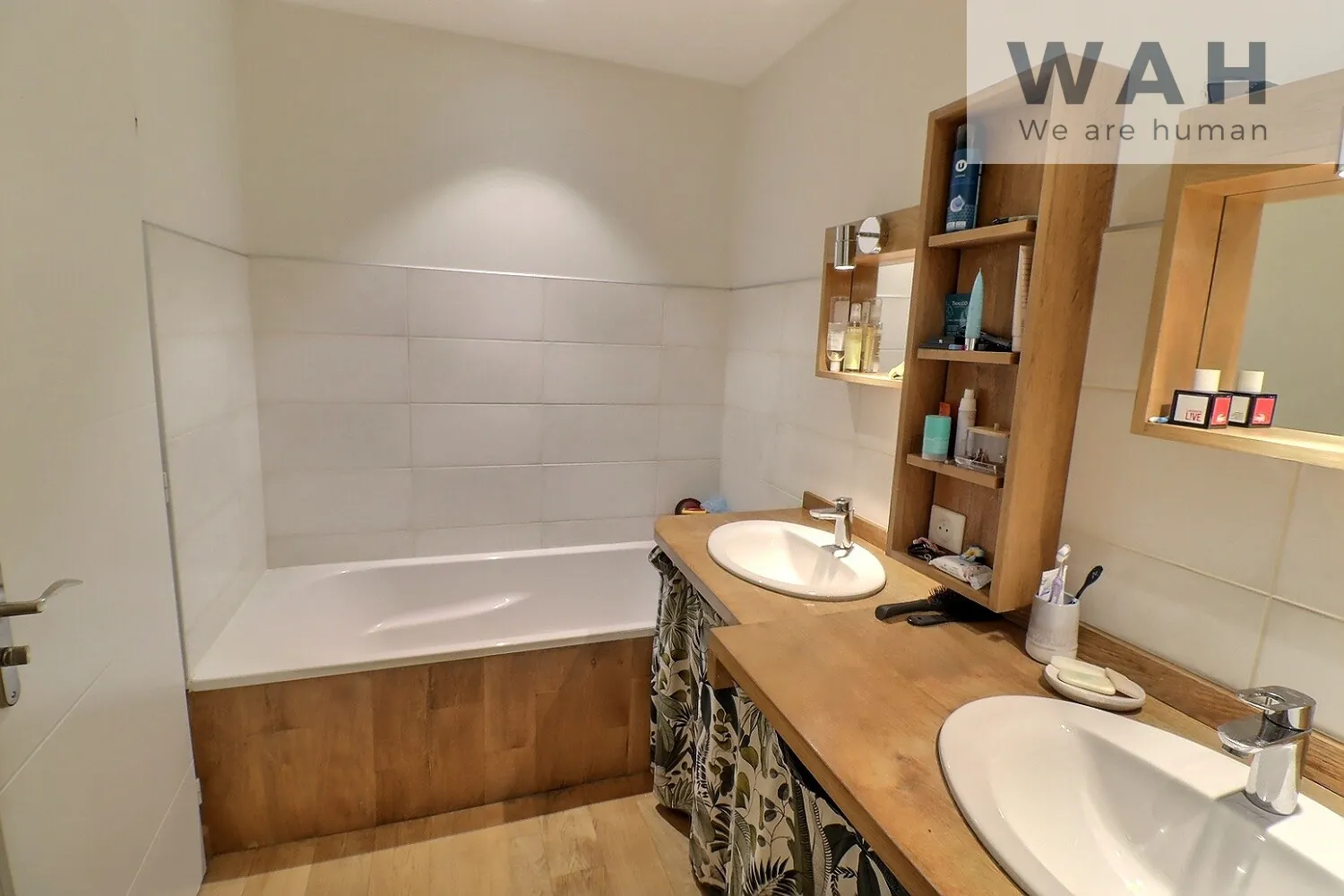 Maison de village à vendre à Cabrières avec terrasse et garage – 126 m² 