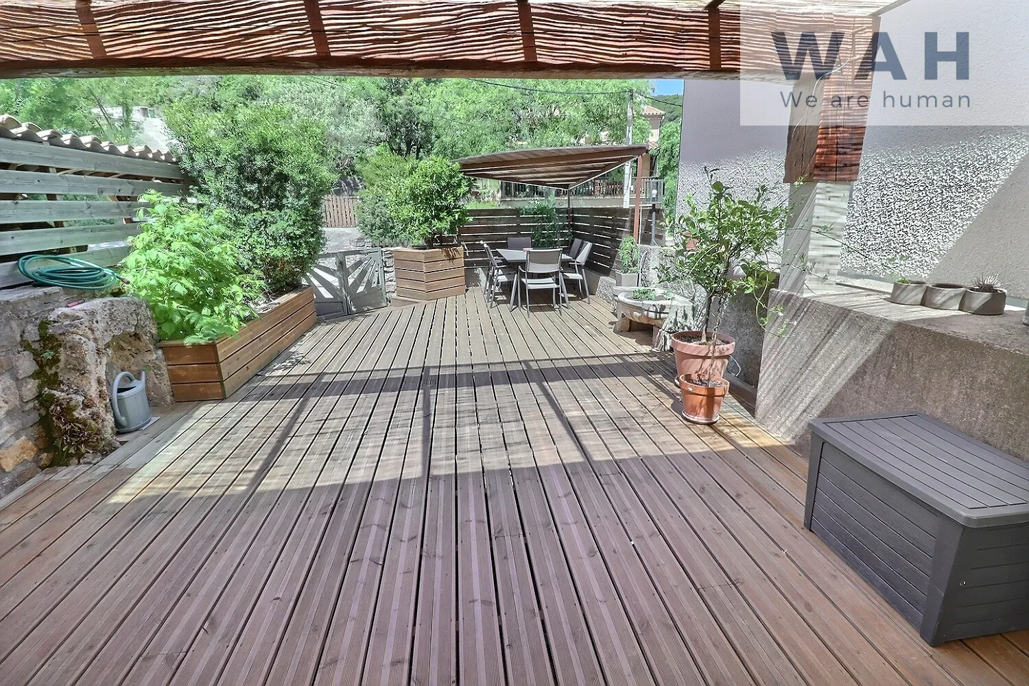 Maison de village à vendre à Cabrières avec terrasse et garage – 126 m²