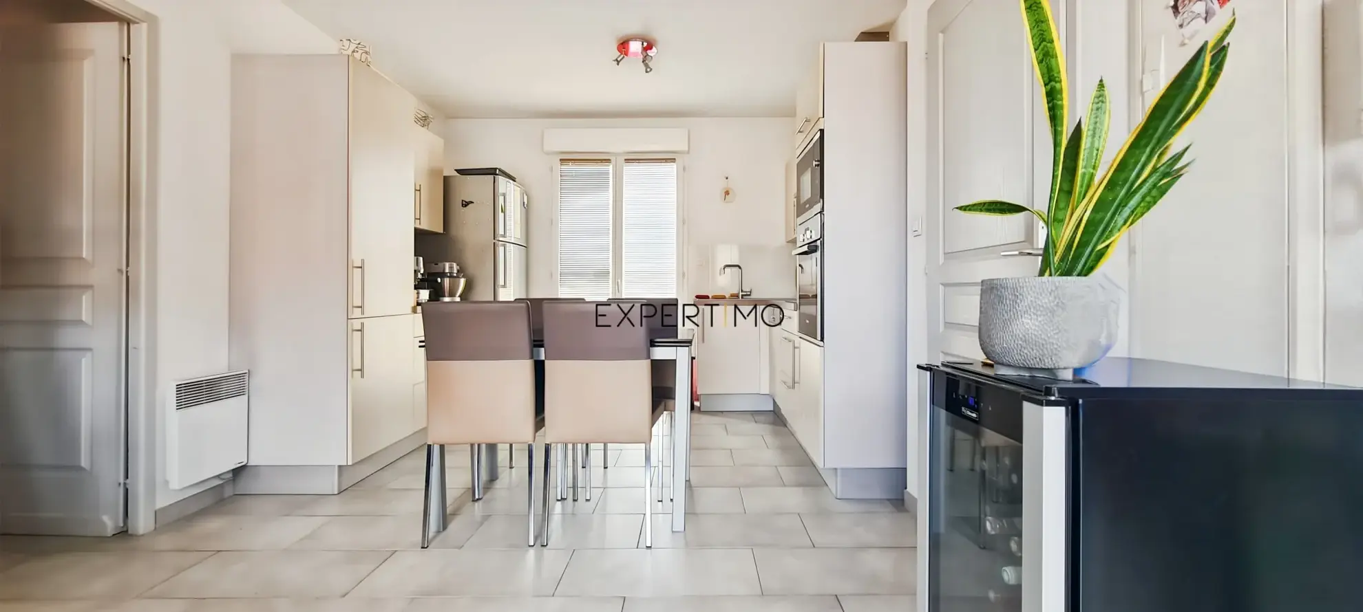 Bel appartement lumineux avec deux terrasses à Narbonne