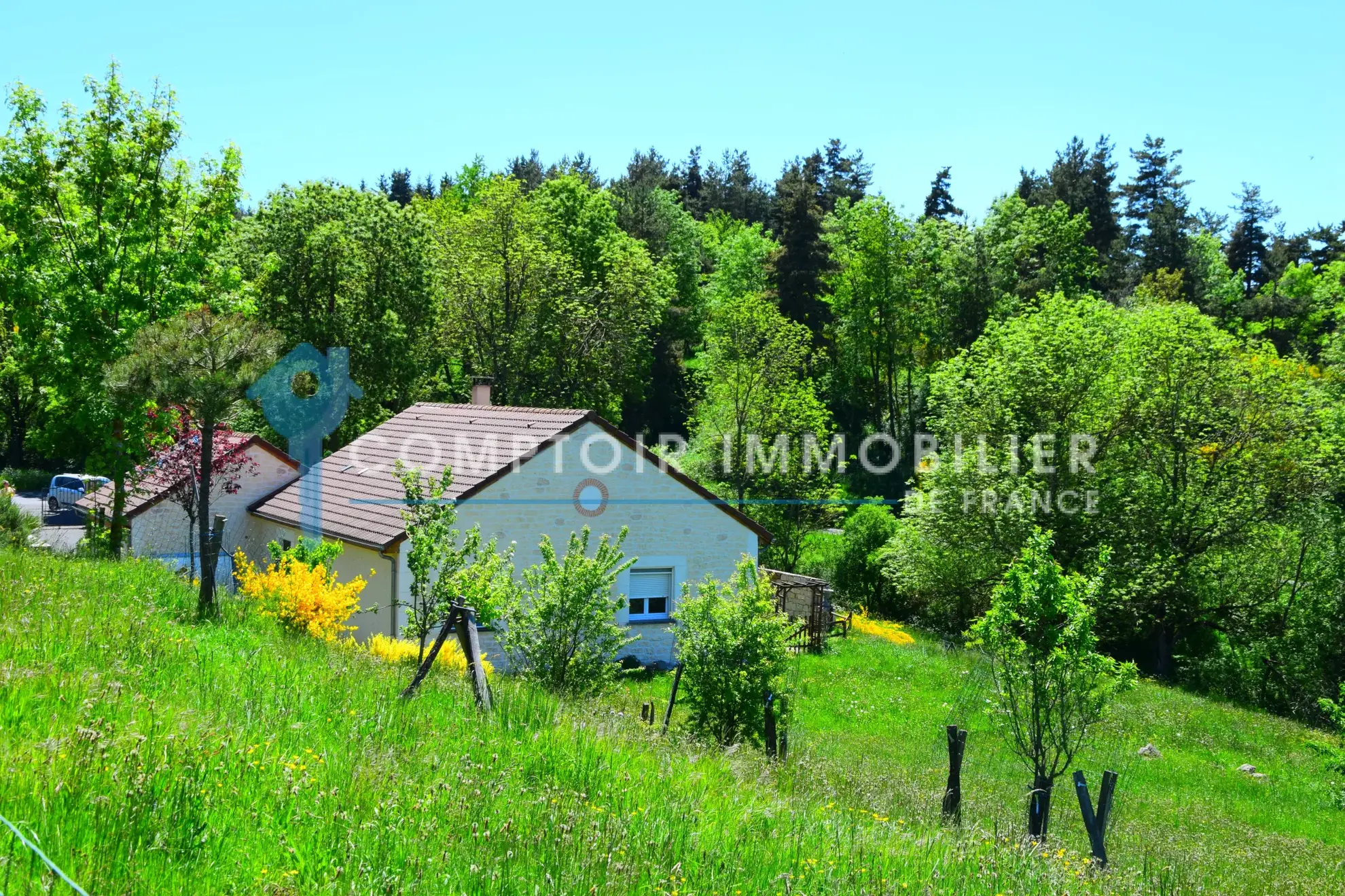 Charmante villa de 110 m² avec vue montagne à Courcourn, Ardèche
