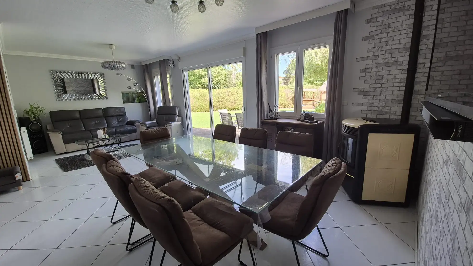 Maison individuelle de plain-pied à Fouquières-Lès-Lens avec jardin et piscine chauffée 