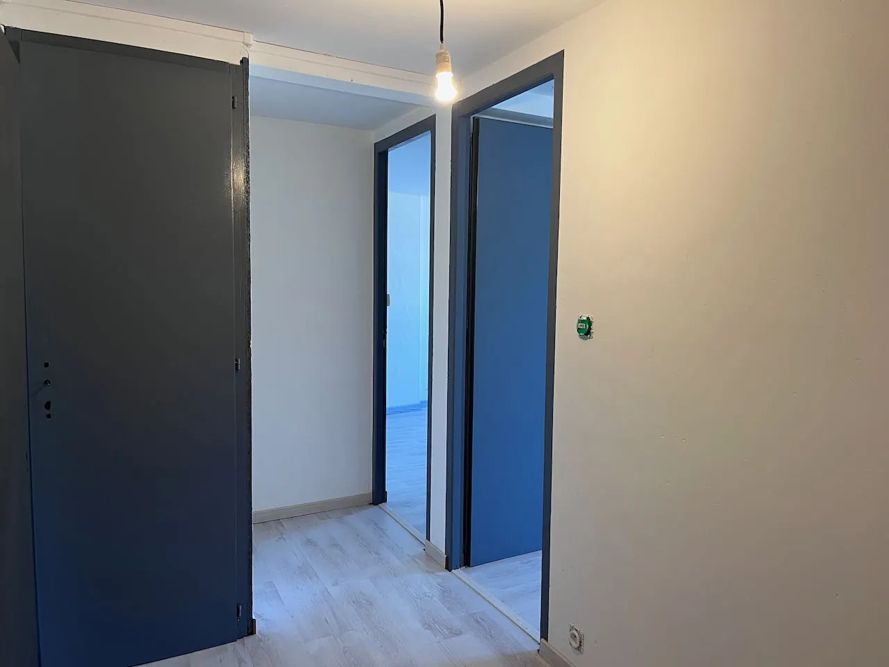 Charmante maison en pierre à Sainte Hermine, 110 m², 4 chambres, cour privée 